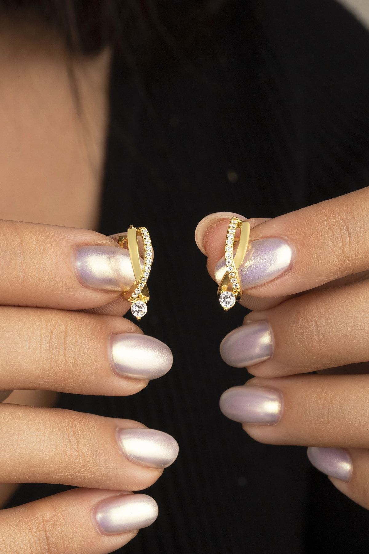 Altın Kaplama Tektaş Örgü Gümüş Küpe