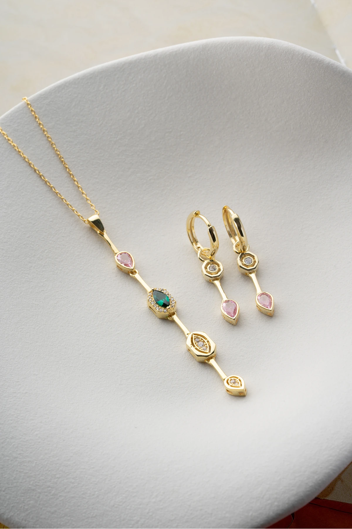 Zirkon Taşlı Kolye Küpe Set