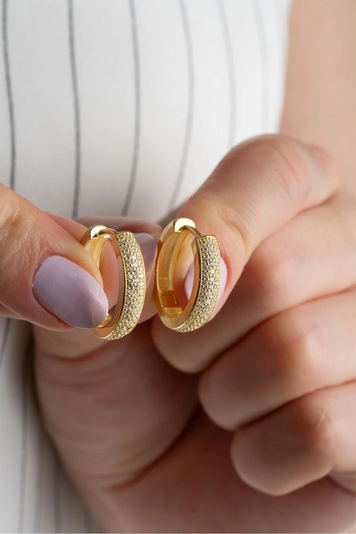 Altın Kaplama Taşlı Halka Küpe