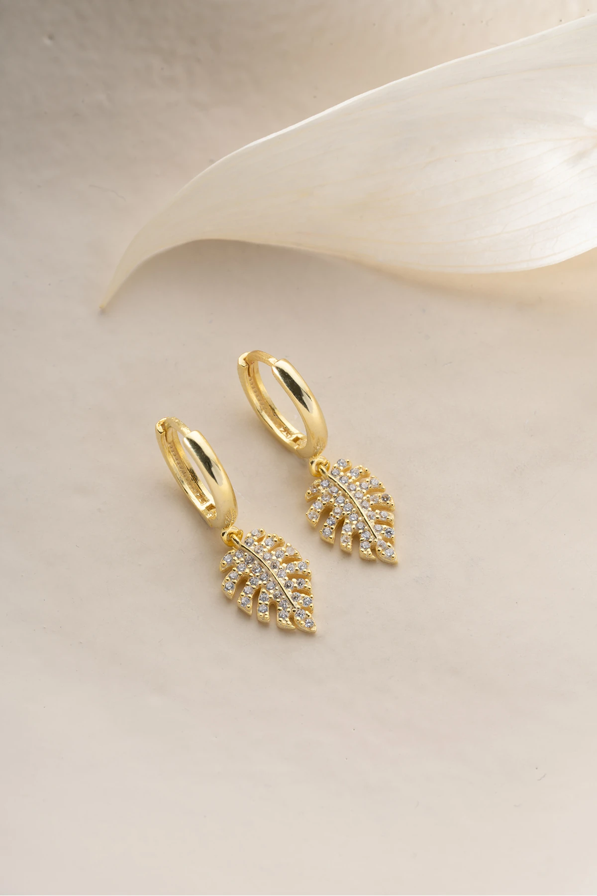 Yaprak Gümüş Küpe