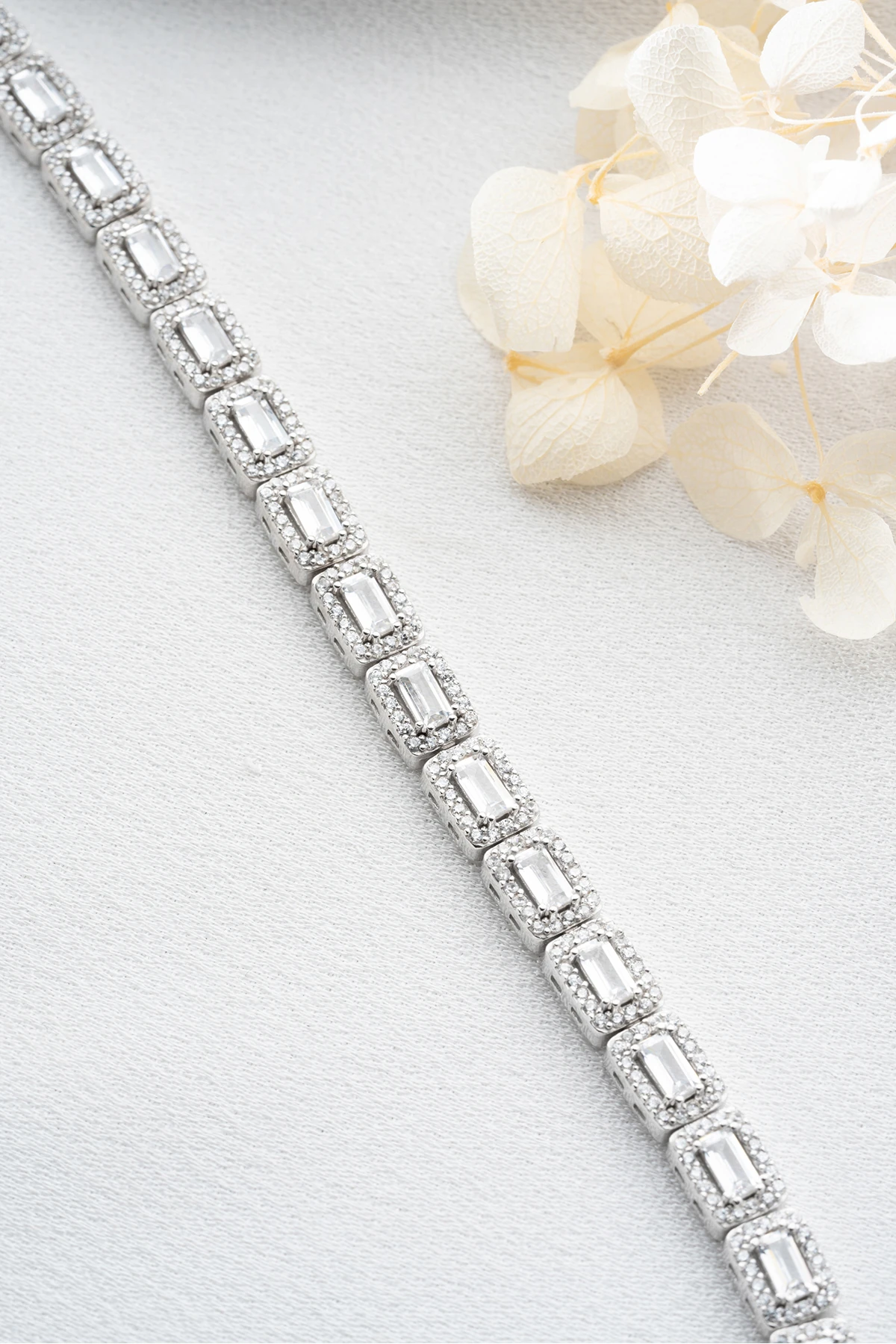 Baget Taşlı Su Yolu Bİleklik