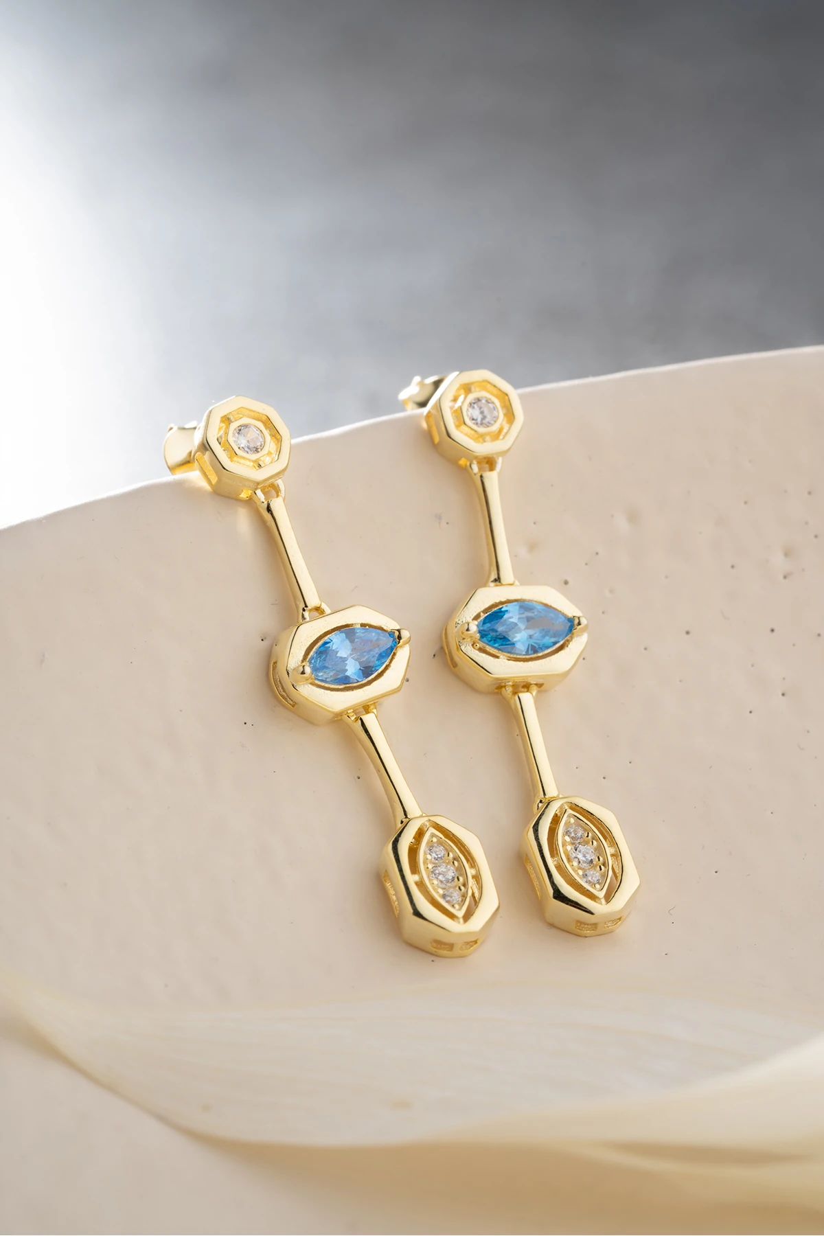 Serenay Gümüş Küpe