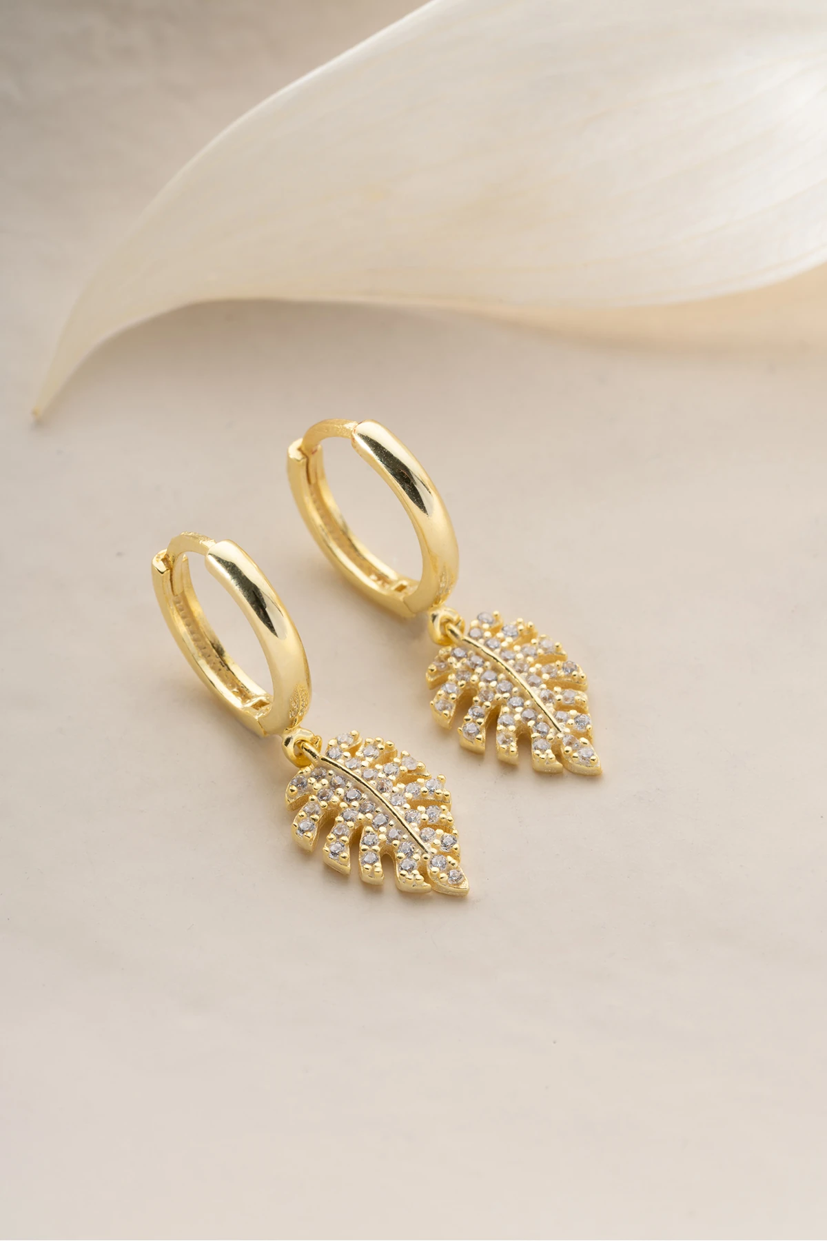 Yaprak Gümüş Küpe