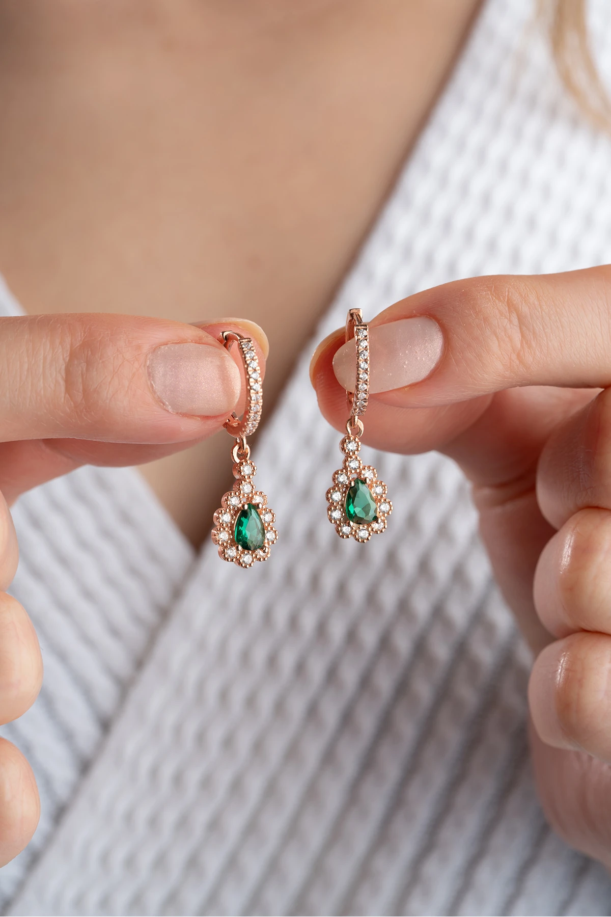 Zümrüt Yeşili Damla Küpe