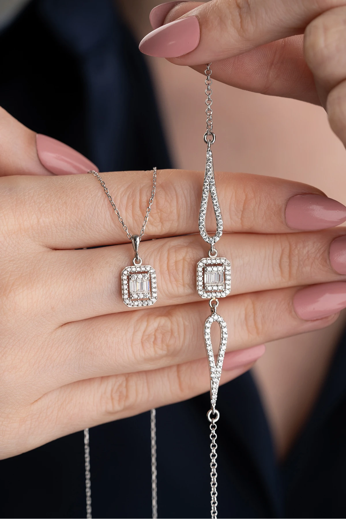 Baget Taşlı Gümüş Kolye ve Bileklik Seti