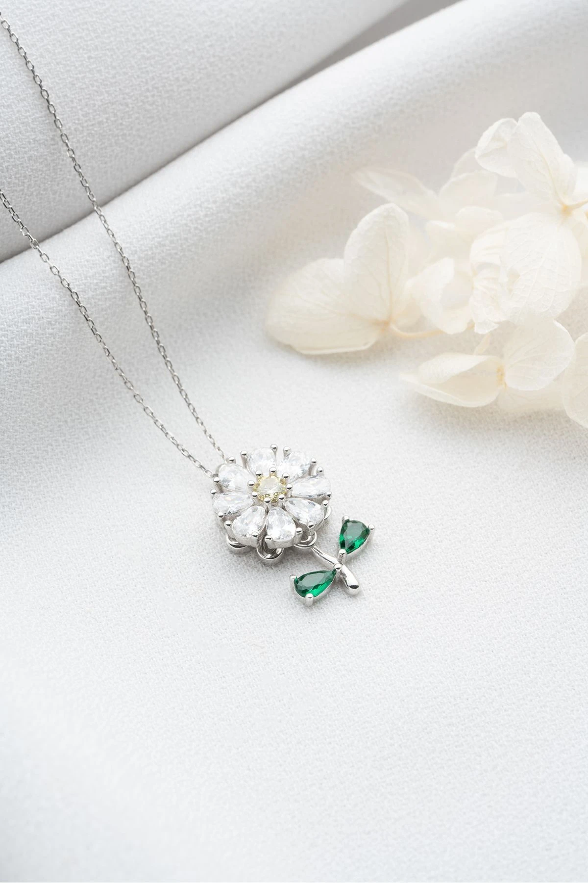 Papatya Gümüş Kolye