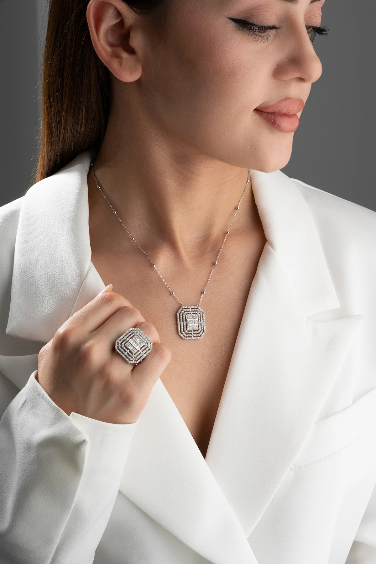 Baget Taşlı Gümüş Kolye ve Yüzük Seti