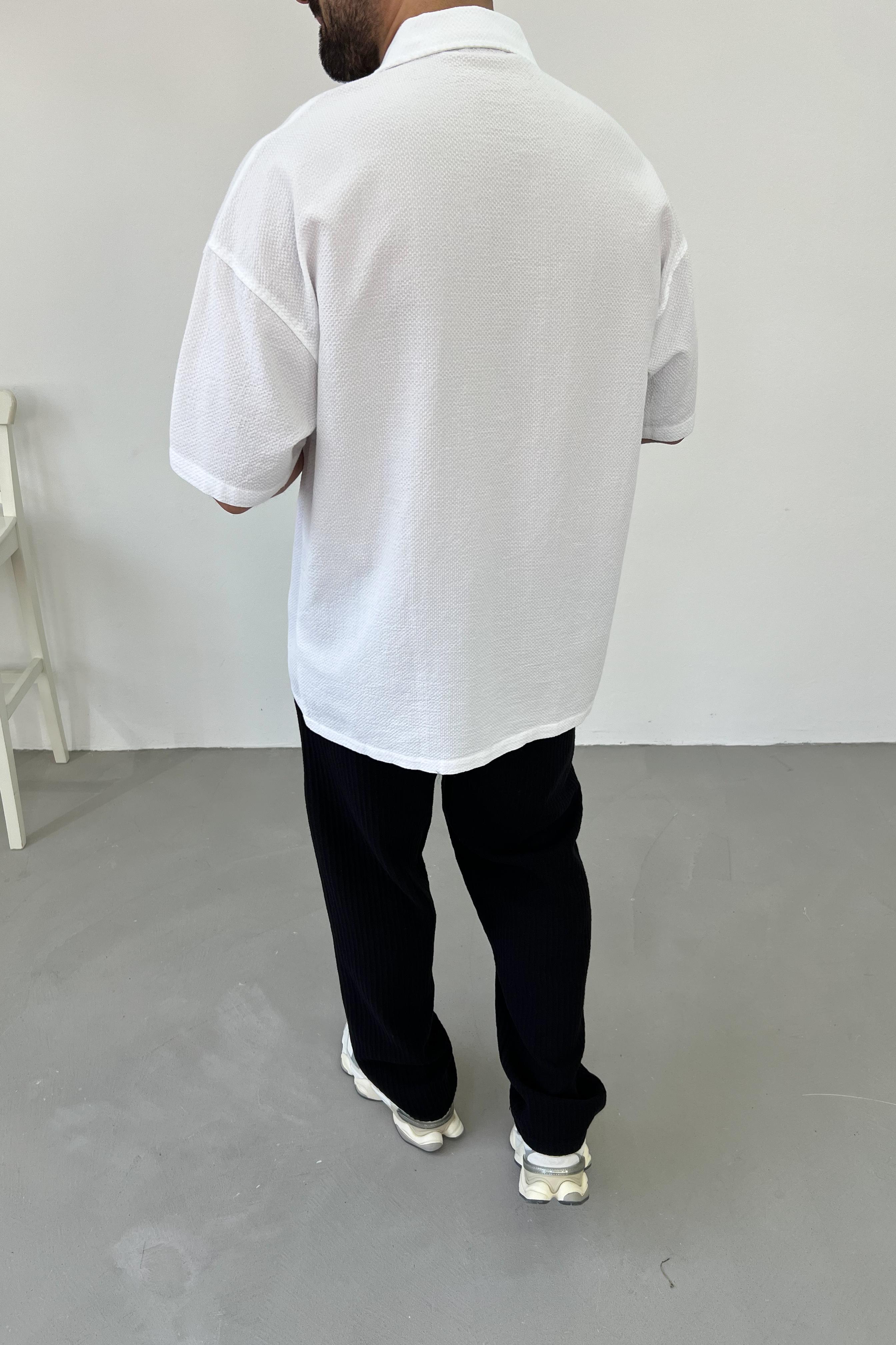 Yazı Detaylı Yıkamalı Oversize Gömlek 40-12