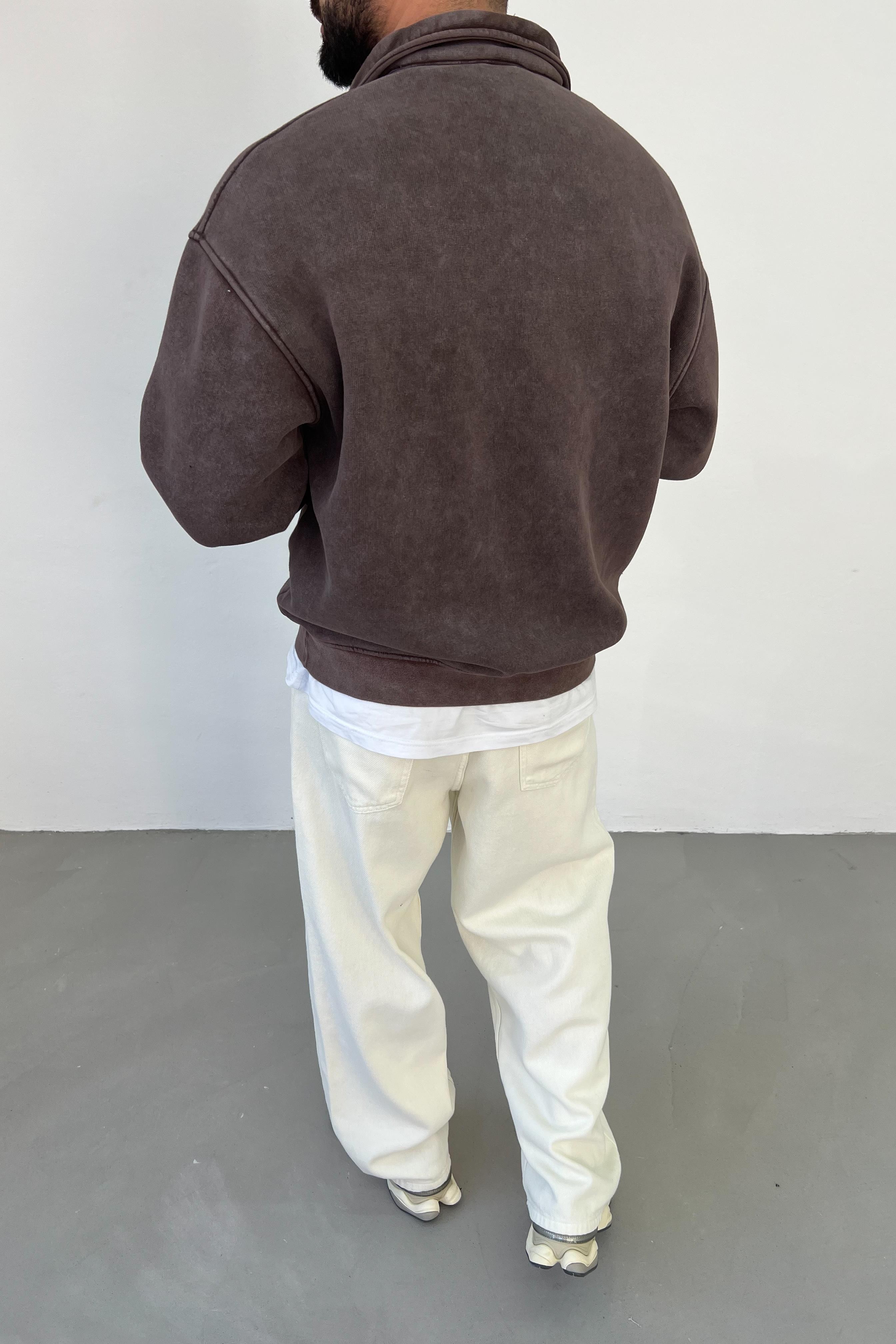 Yakası Fermuarlı Yıkamalı Kahve Oversize Sweatshirt 52