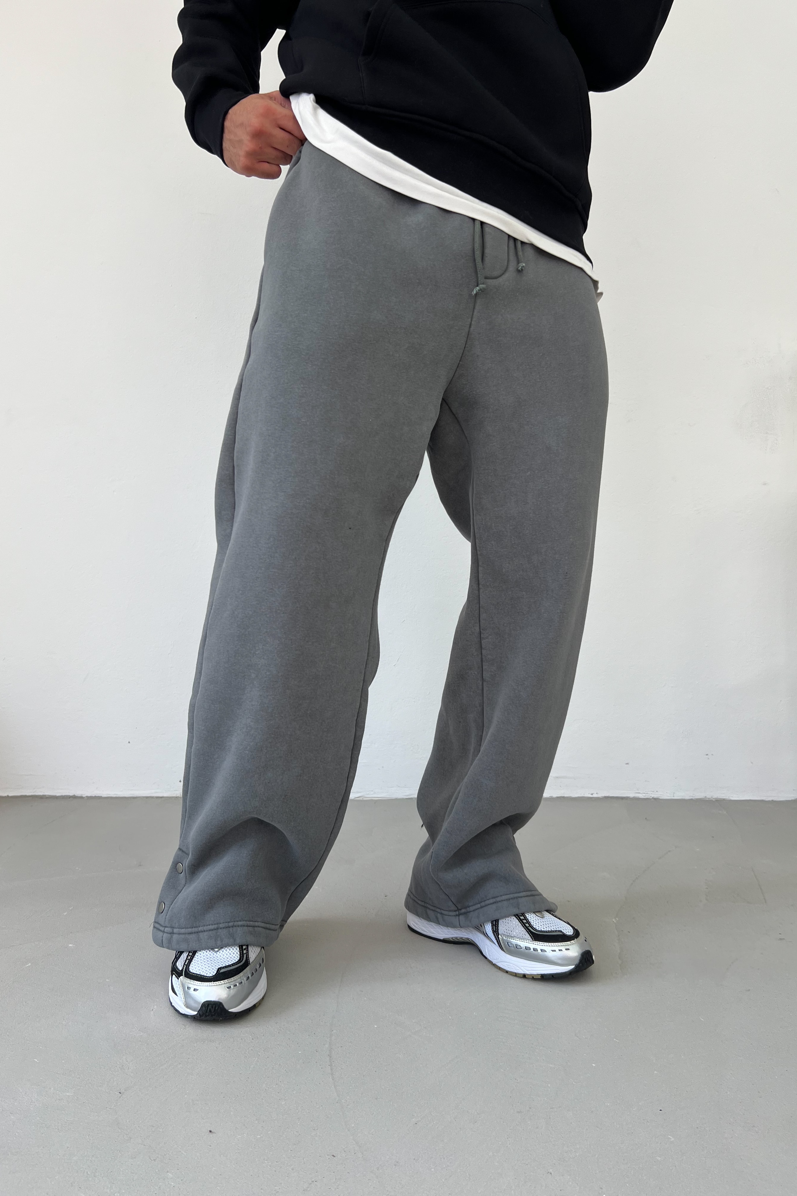 Çıtçıt Detaylı Yıkamalı Baggy Eşofman 100-14