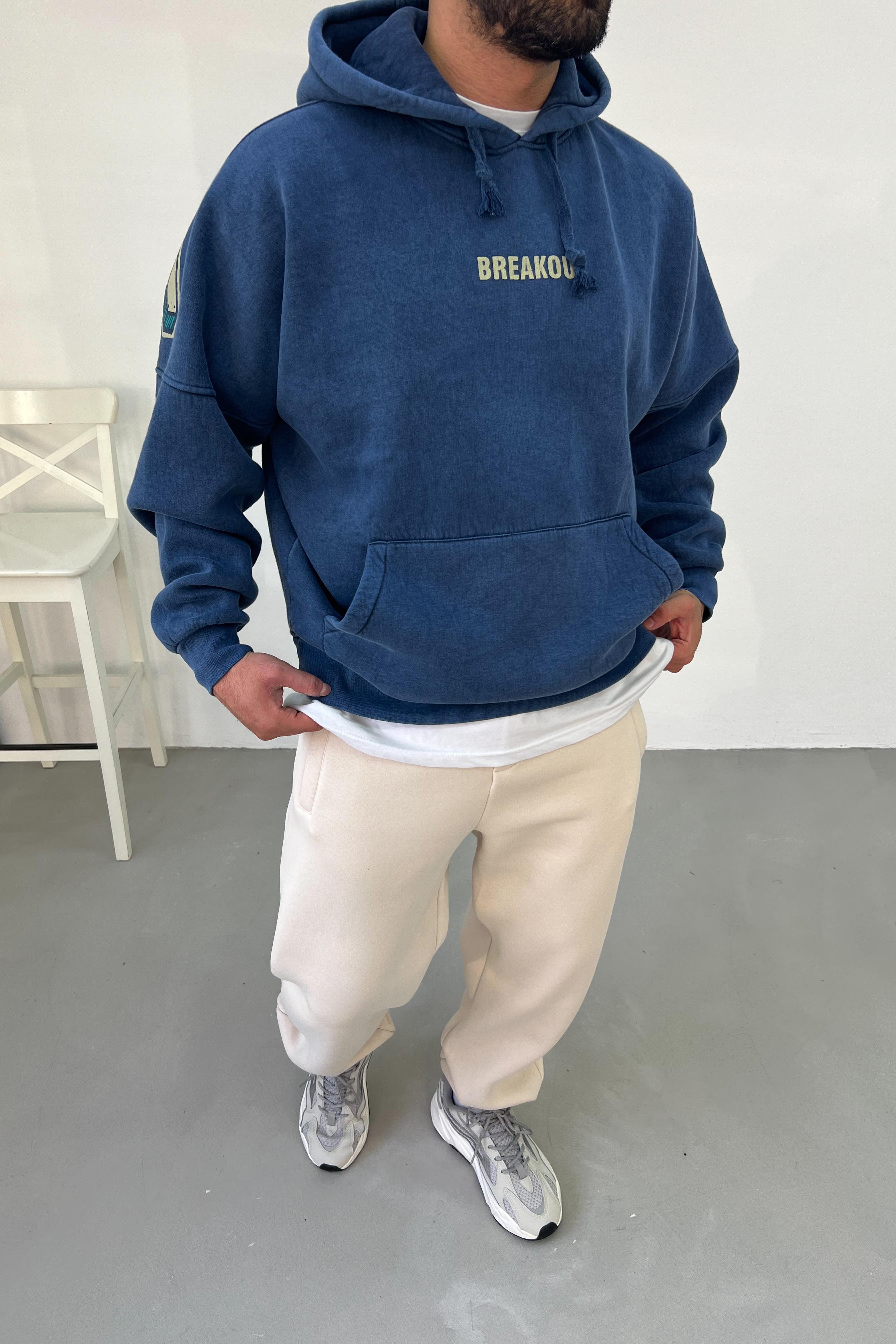 Breakout Baskılı Yıkamalı Oversize Mavi Sweatshirt 203