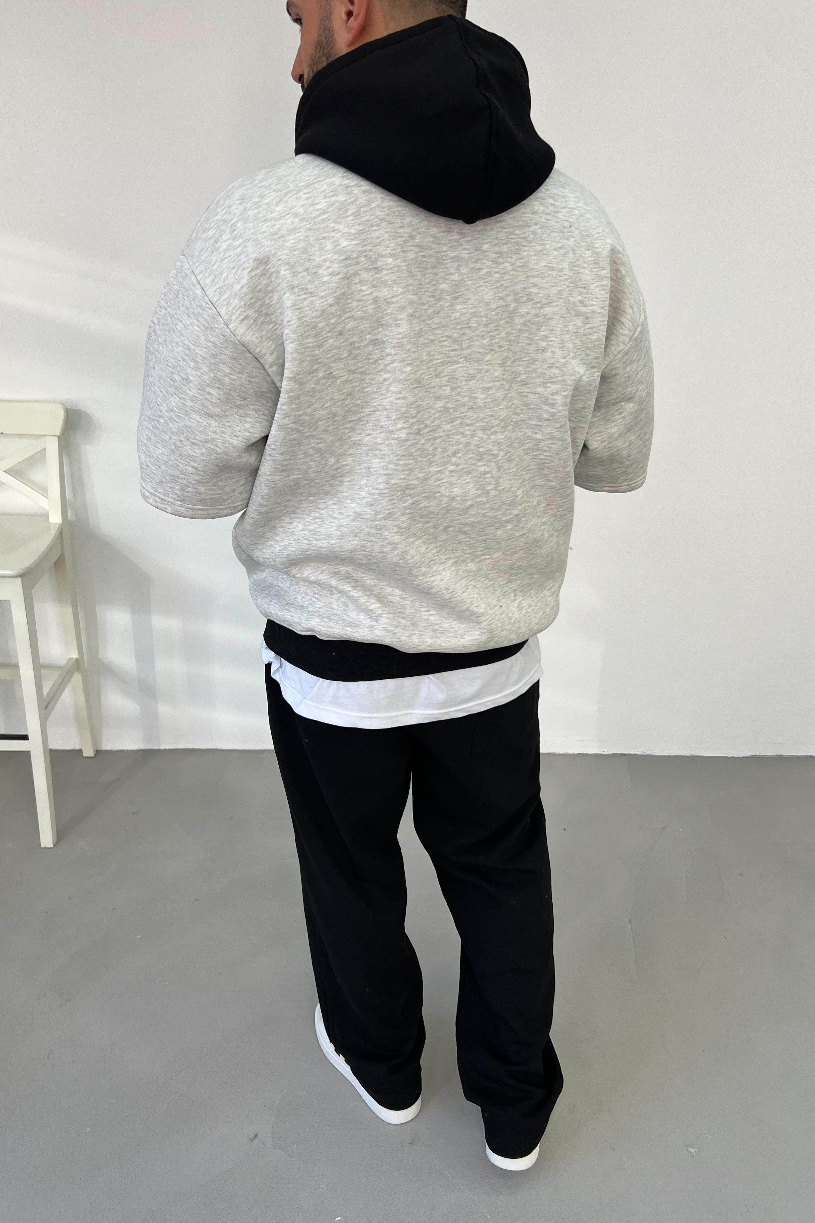 Siyah Parçalı Gri Oversize Sweatshirt 1377