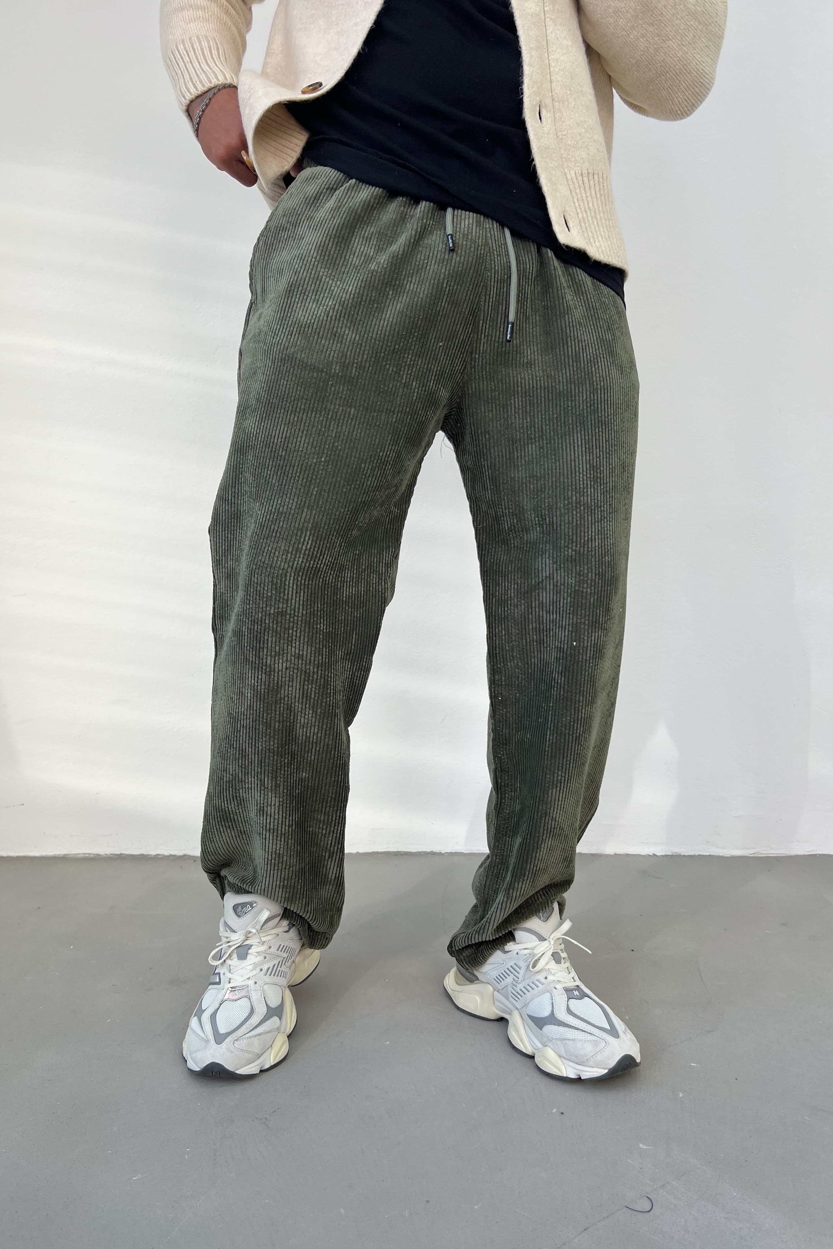 Beli Lastikli Kadife Baggy Pantolon 0270 - Haki