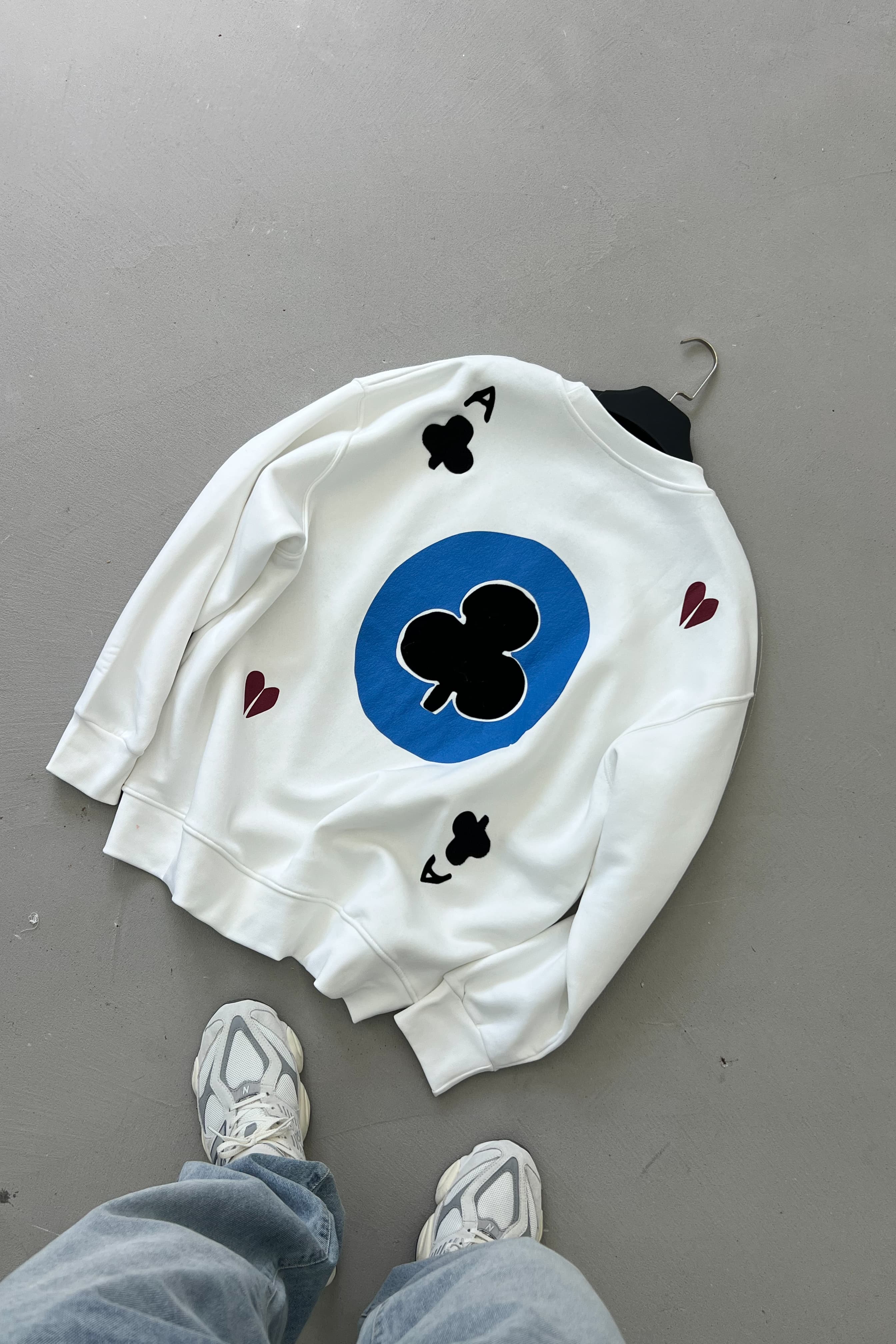 Lucky Flok Baskılı Oversize Sweatshirt 7055 - Beyaz