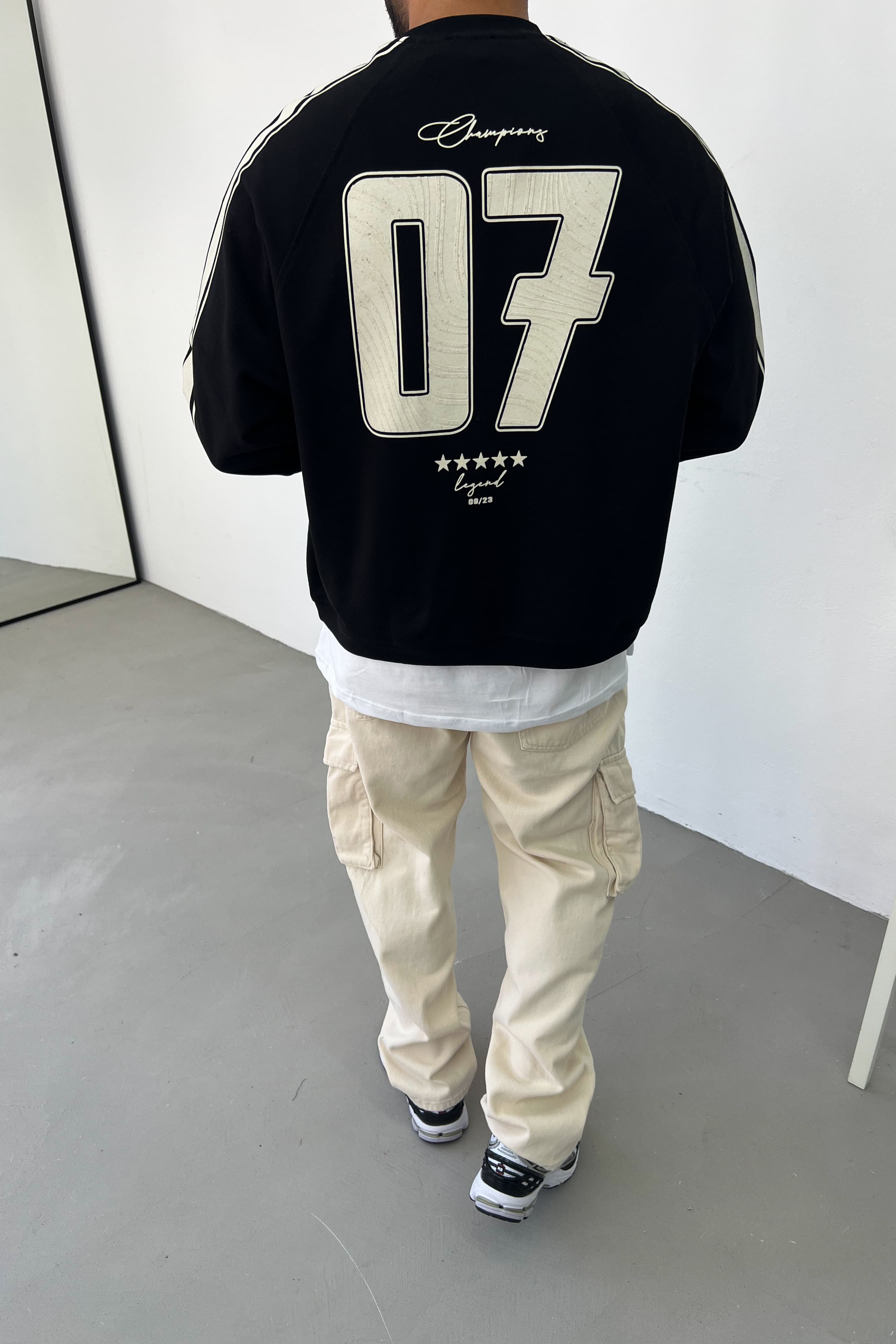 07 Champions Baskılı Oversize Sweatshirt 26K110 - Siyah