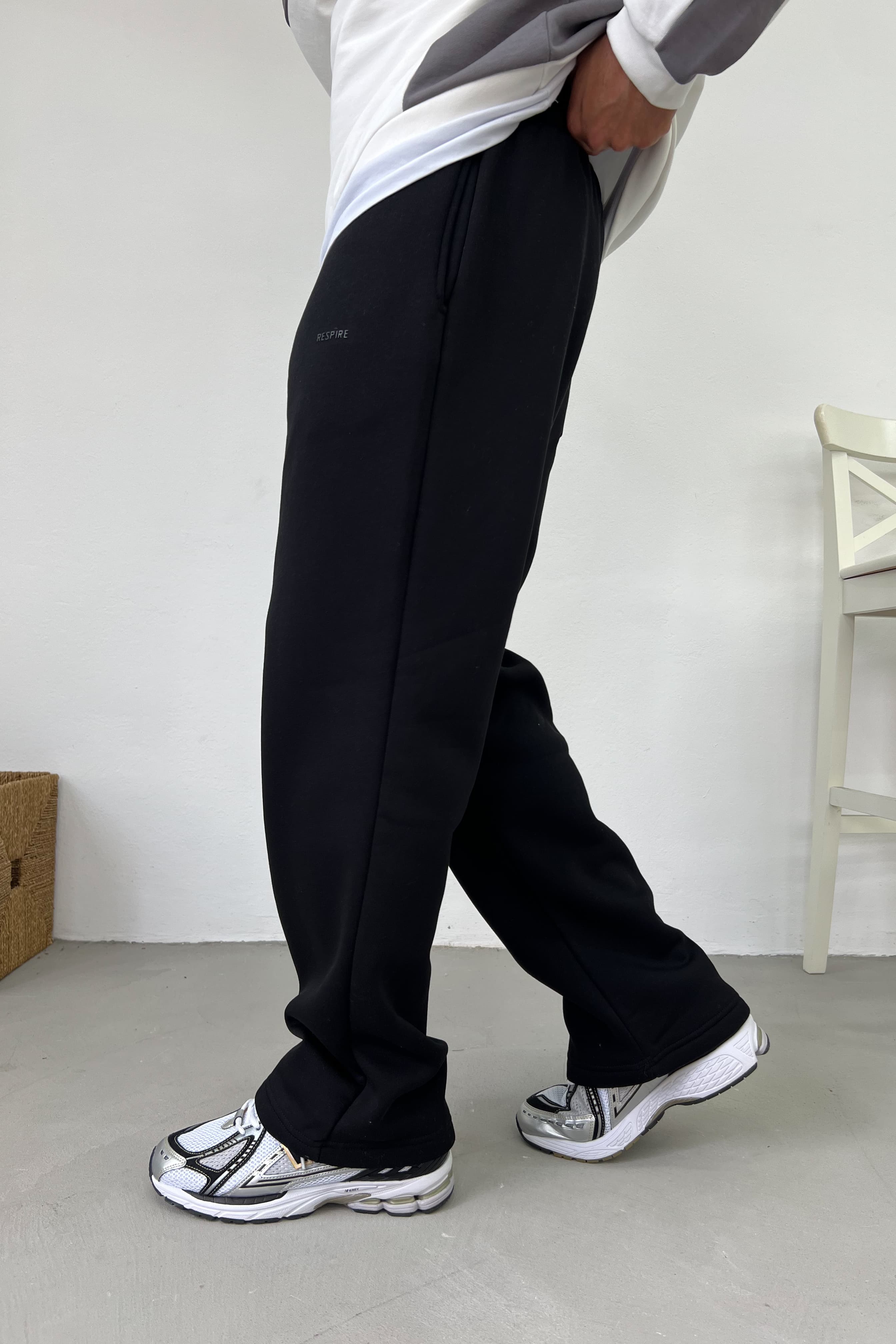 Enjeksiyon Baskılı Basic Baggy Eşofman 1045