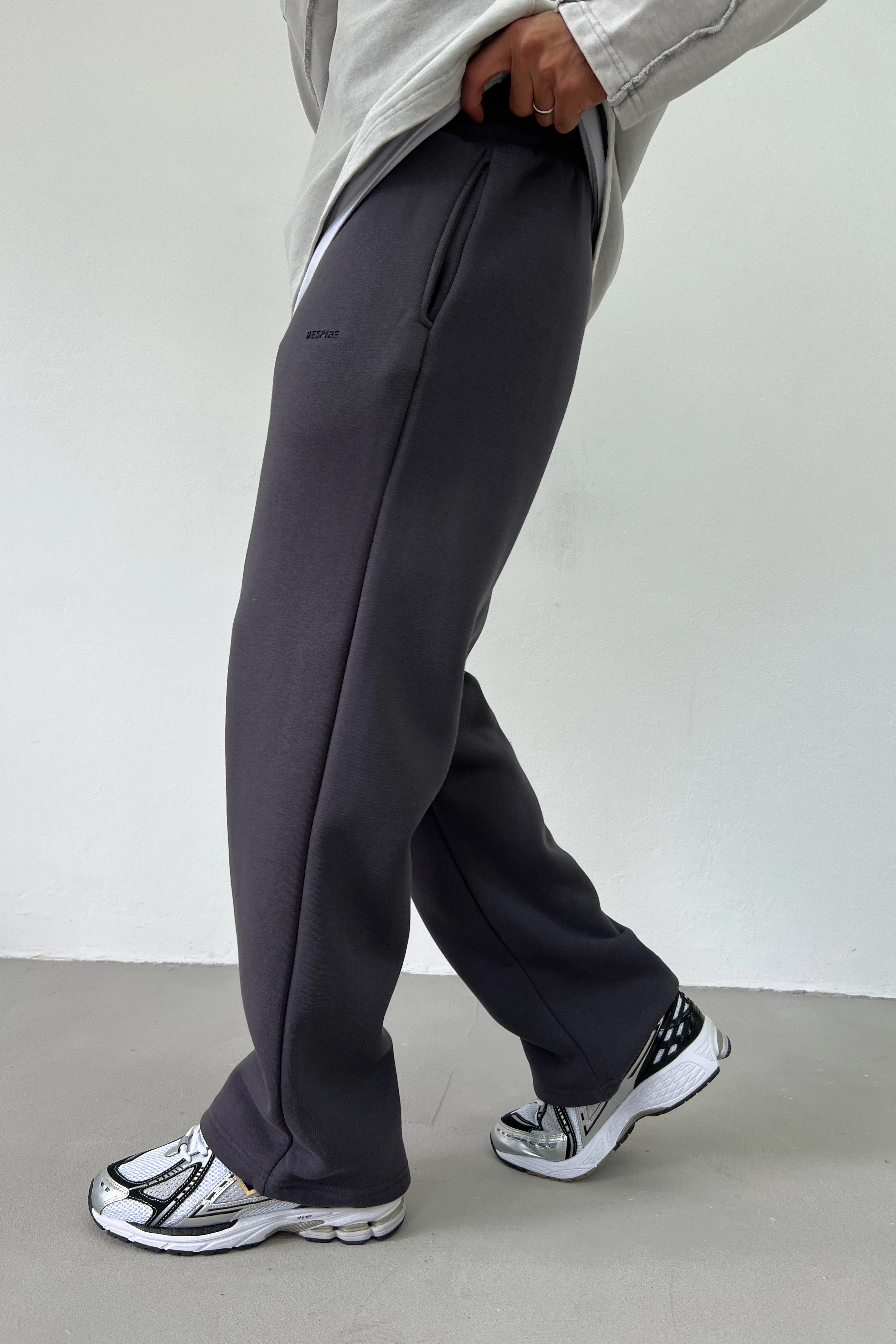 Enjeksiyon Baskılı Basic Baggy Eşofman 1045