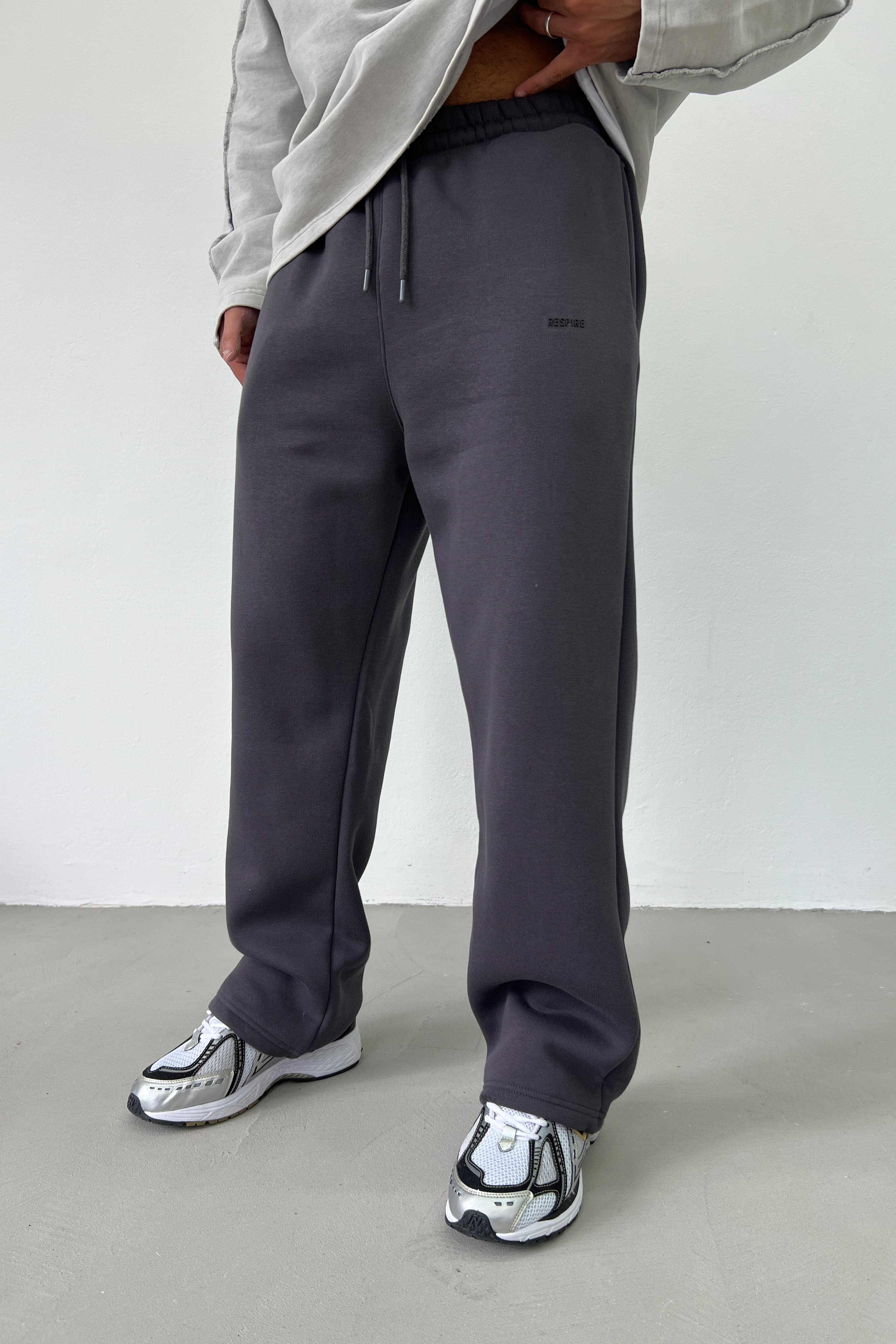 Enjeksiyon Baskılı Basic Baggy Eşofman 1045 - Füme