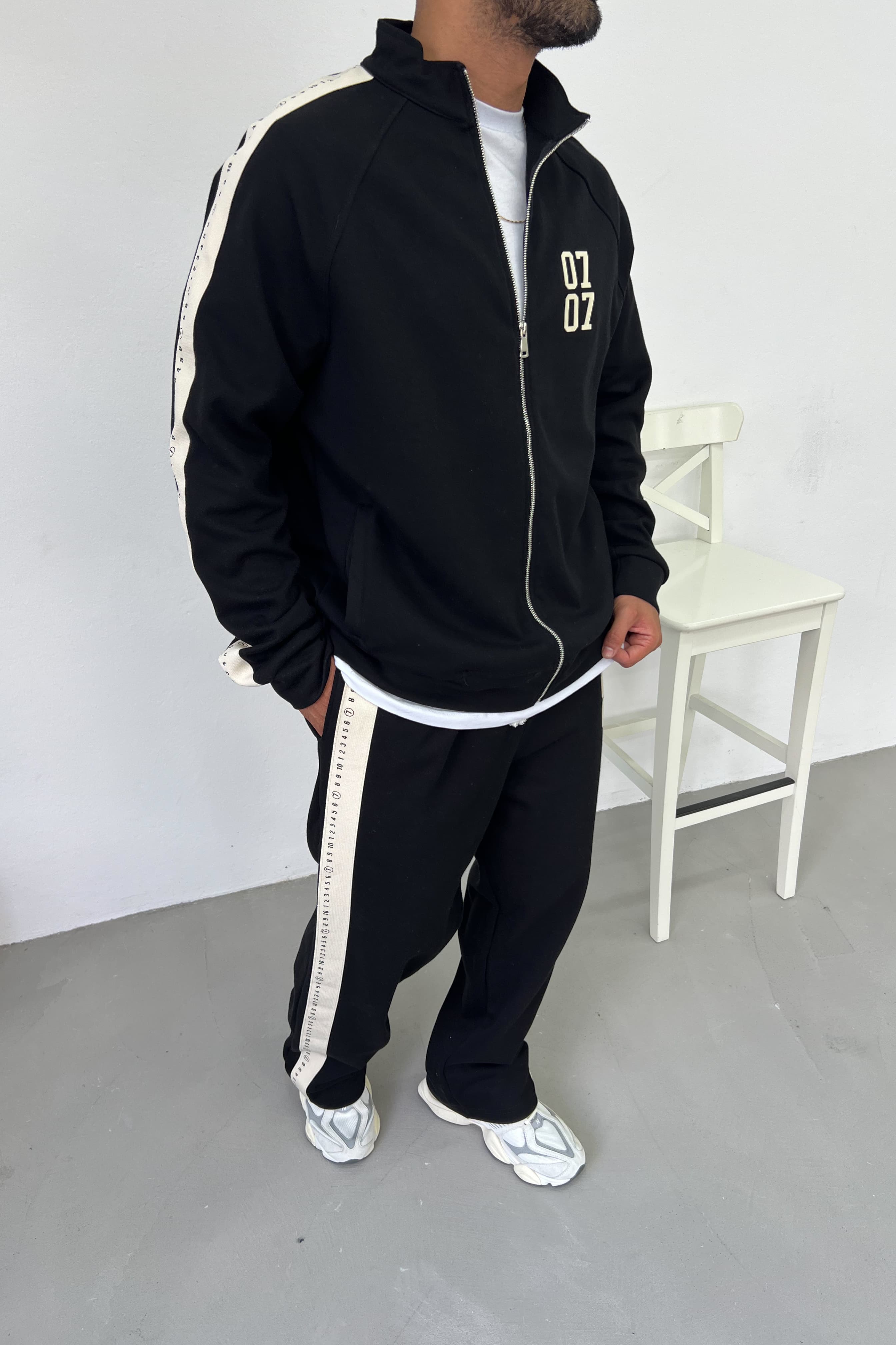 07 Baskılı Fermuarlı Oversize Takım 1007