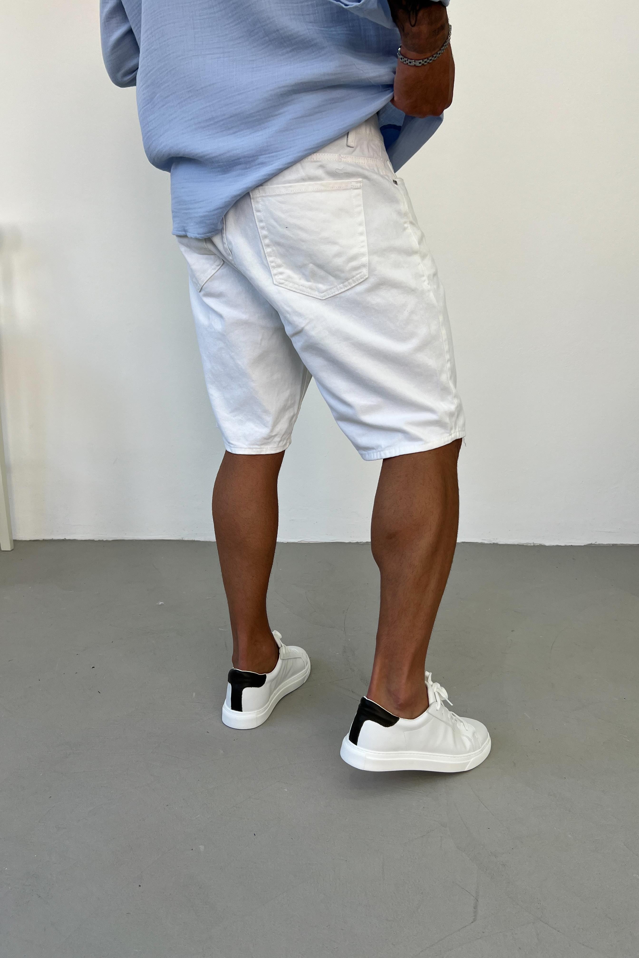 Relaxed Fit Beyaz Kot Şort 2570