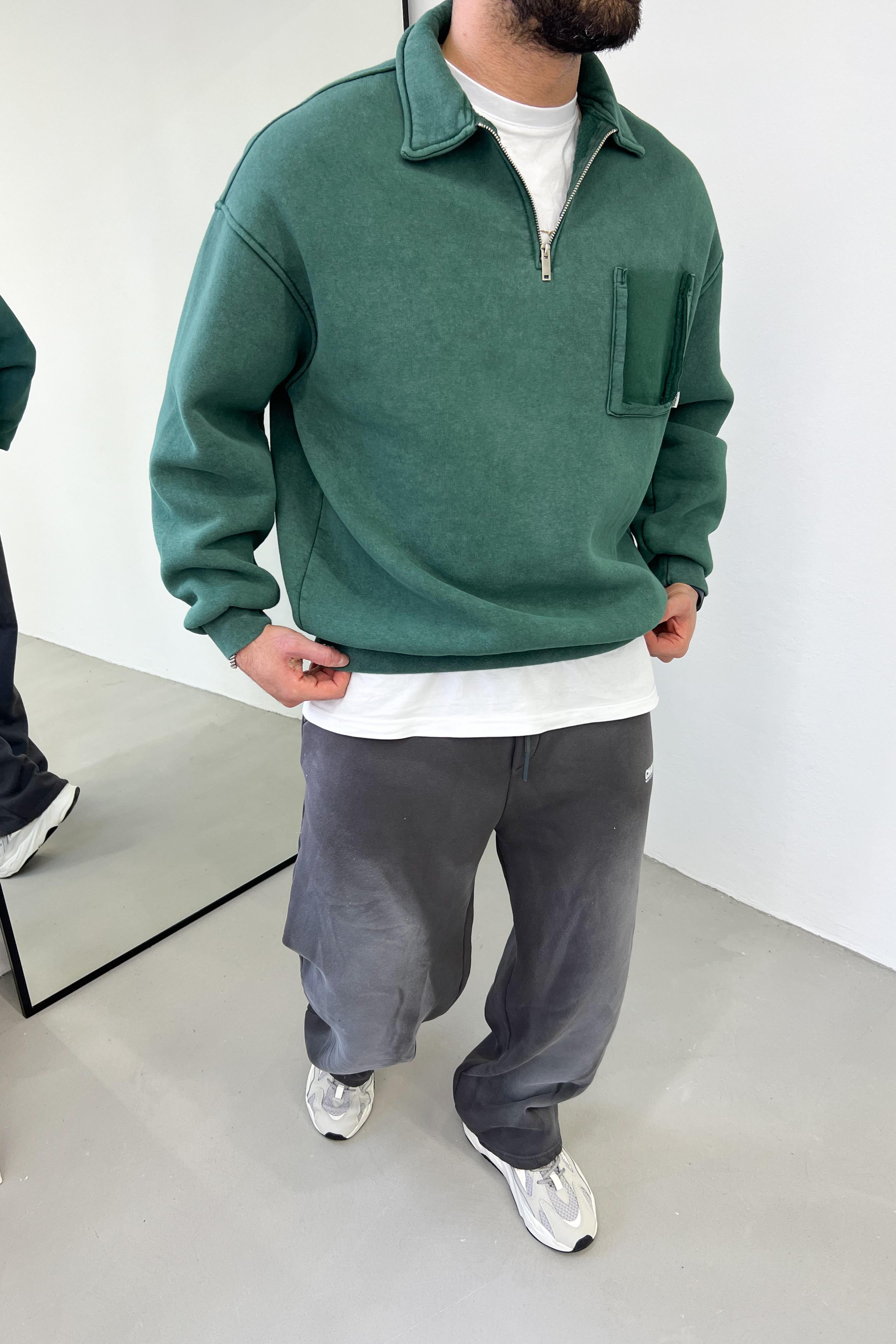 Yakası Fermuarlı Yıkamalı Yeşil Oversize Sweatshirt 52