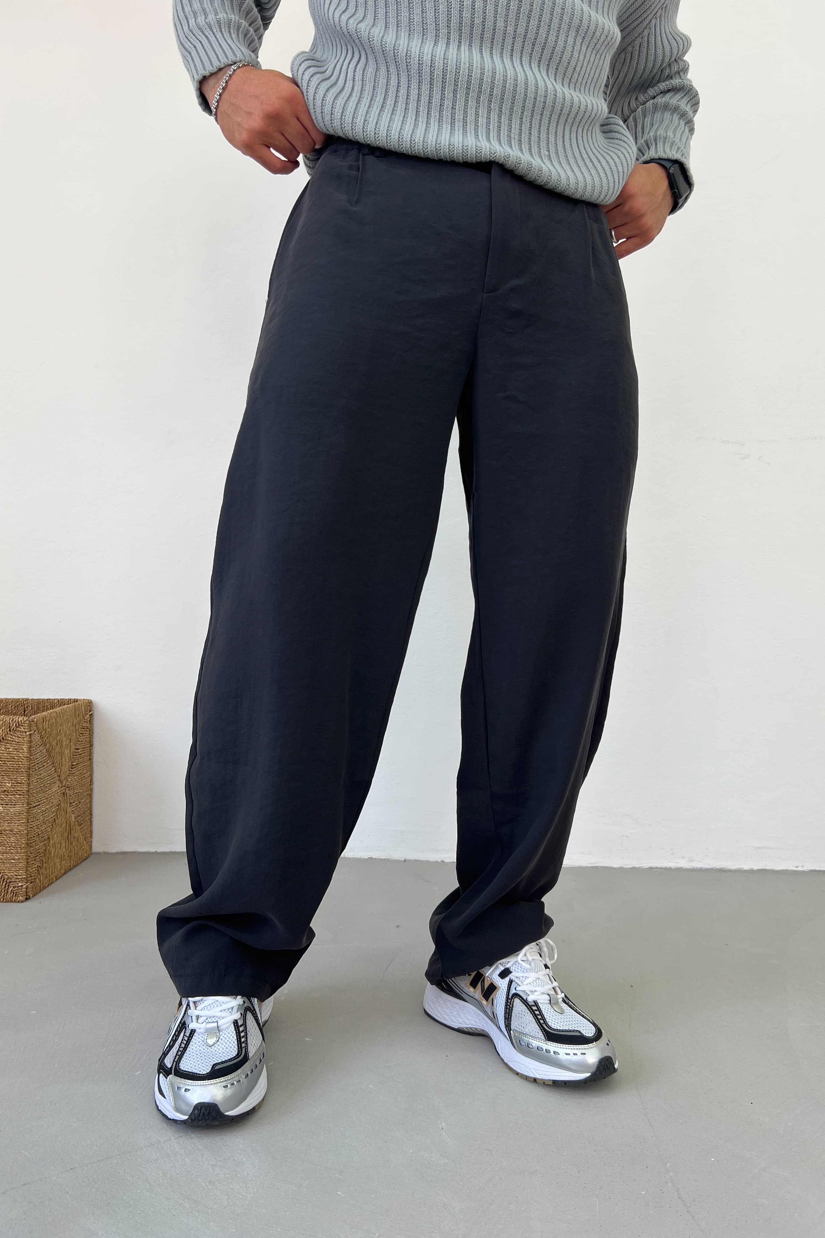 Tensel Kumaş Baggy Pantolon 26K117 - Siyah