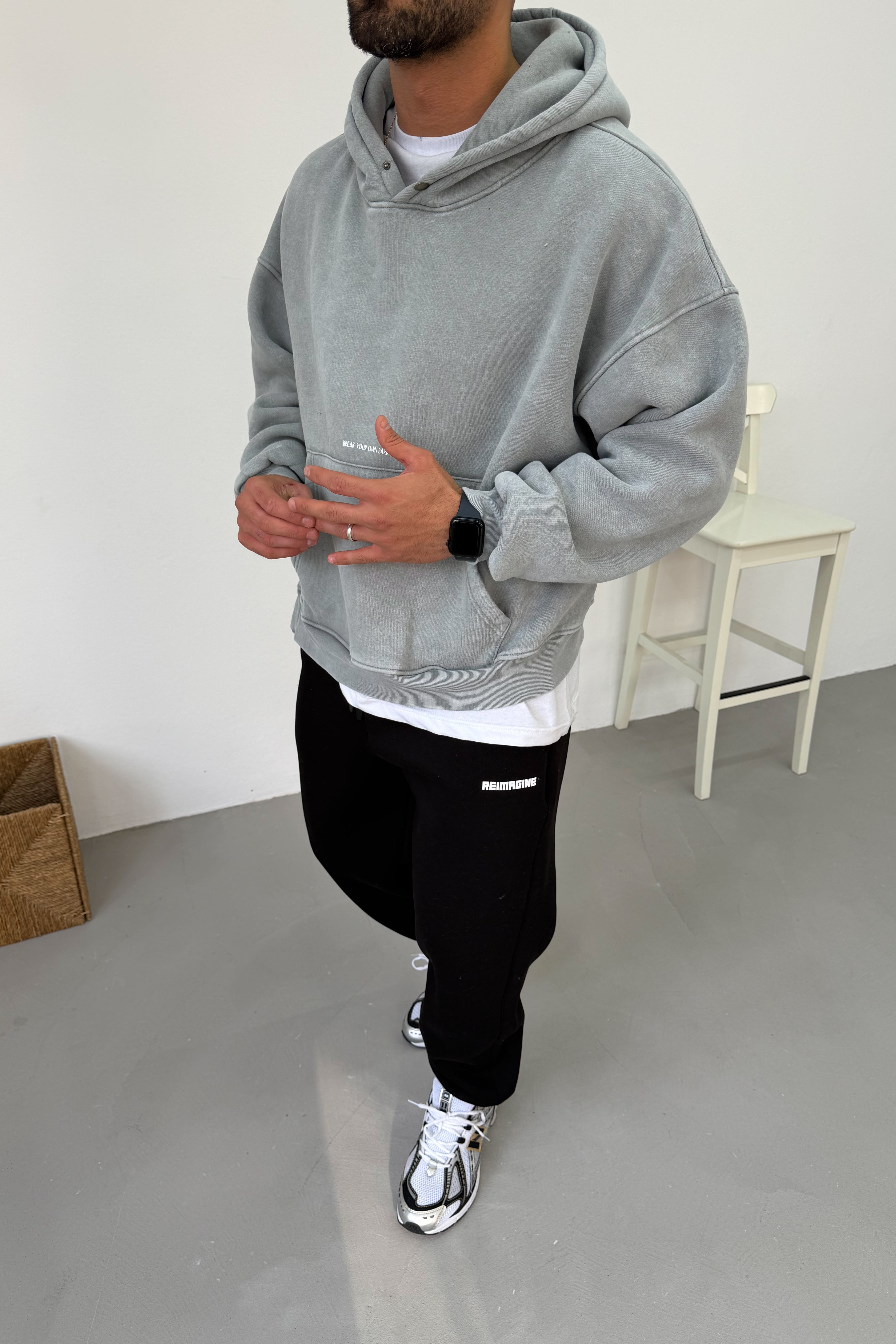 Çıt Çıt Düğme Detaylı Yıkamalı Kapüşonlu Sweatshirt 80-18