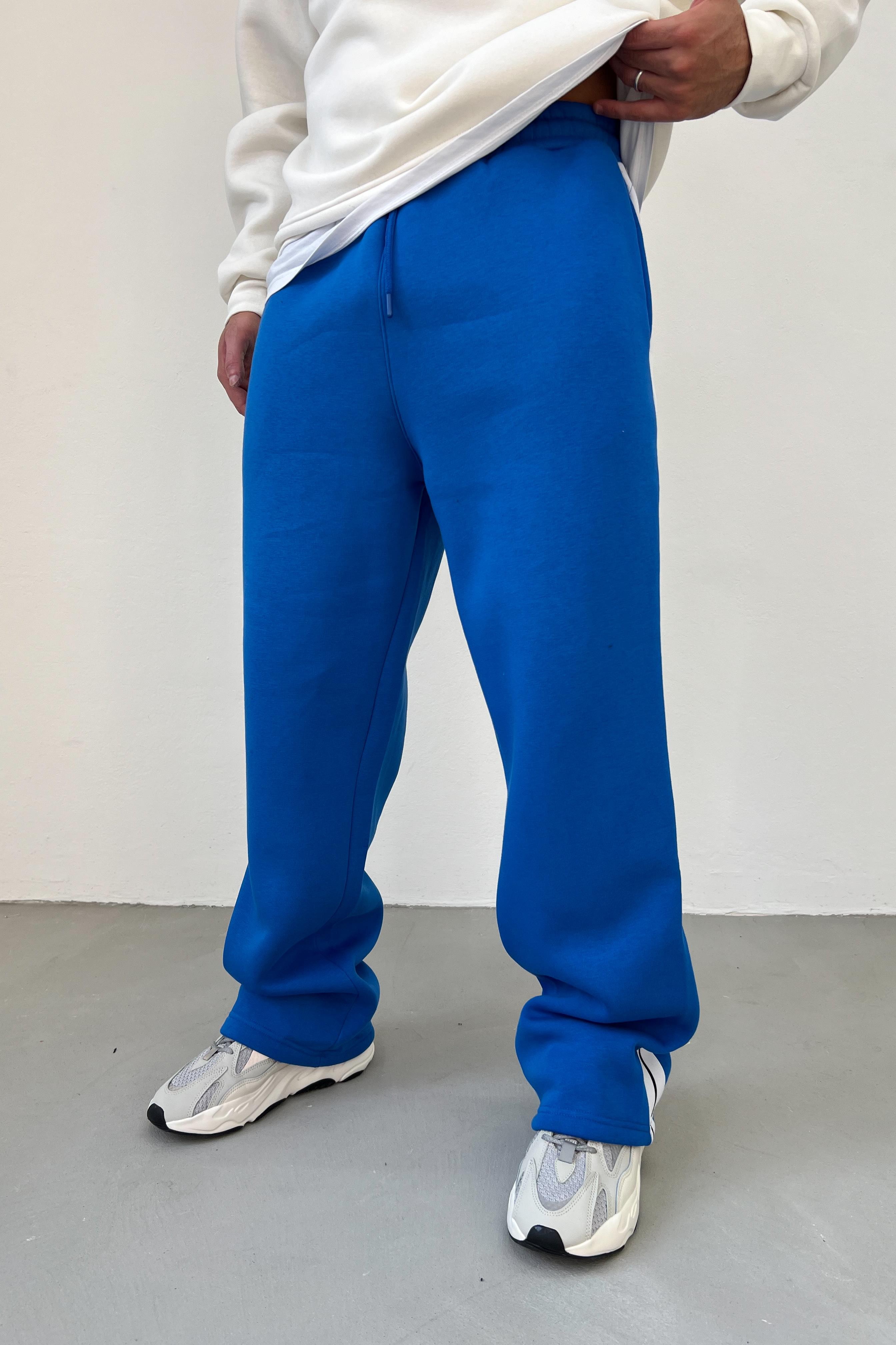 Etiket Detaylı Şeritli Saks Mavi Baggy Eşofman 5075