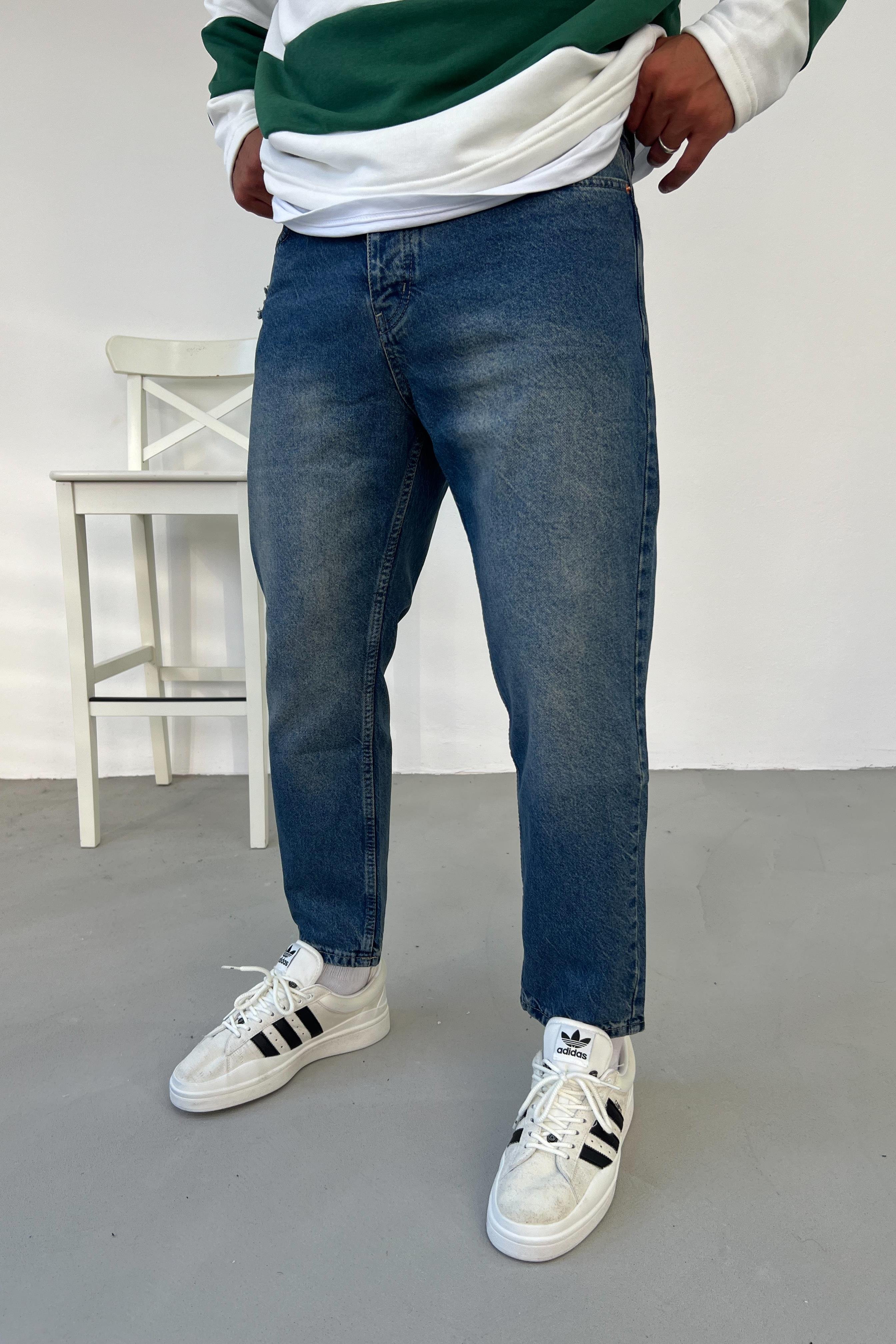 Yırtık Detaylı Eskitme Mavi Boyriend Pantolon 2306-2