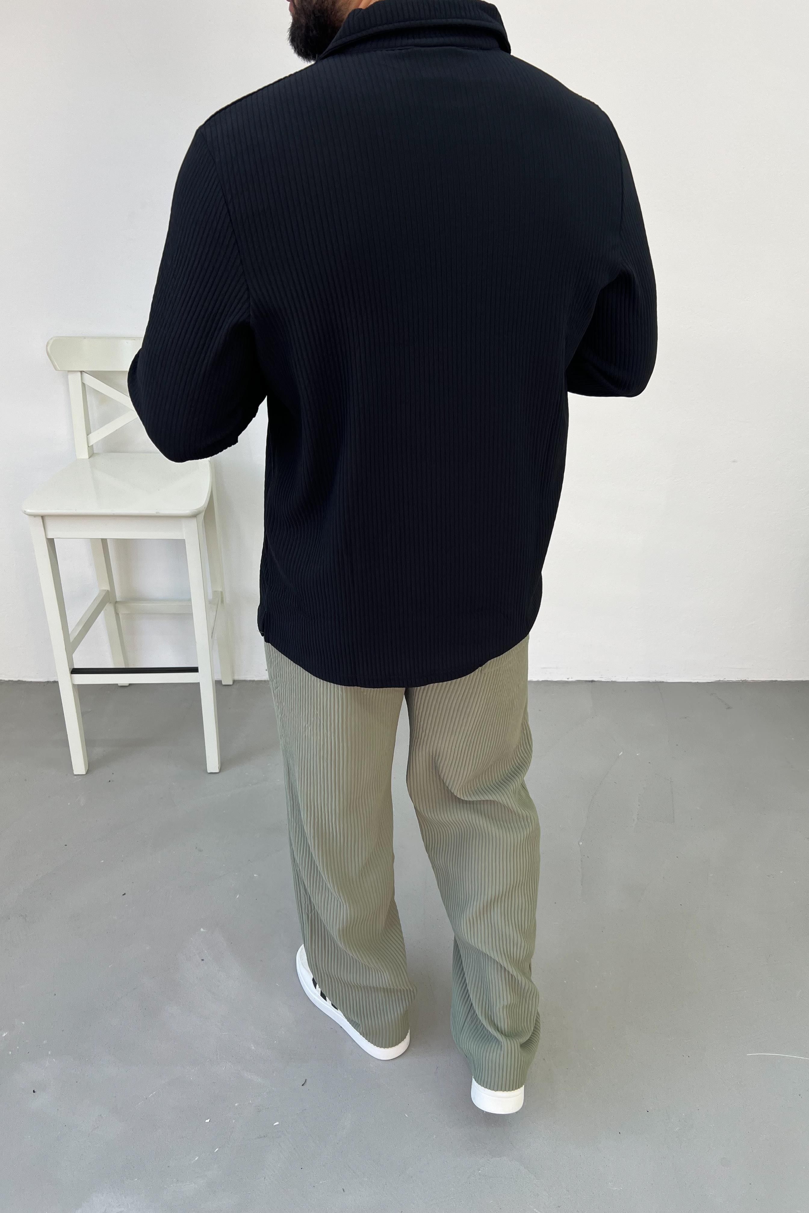 Yakası Fermuarlı Fitilli Siyah Sweatshirt 1543