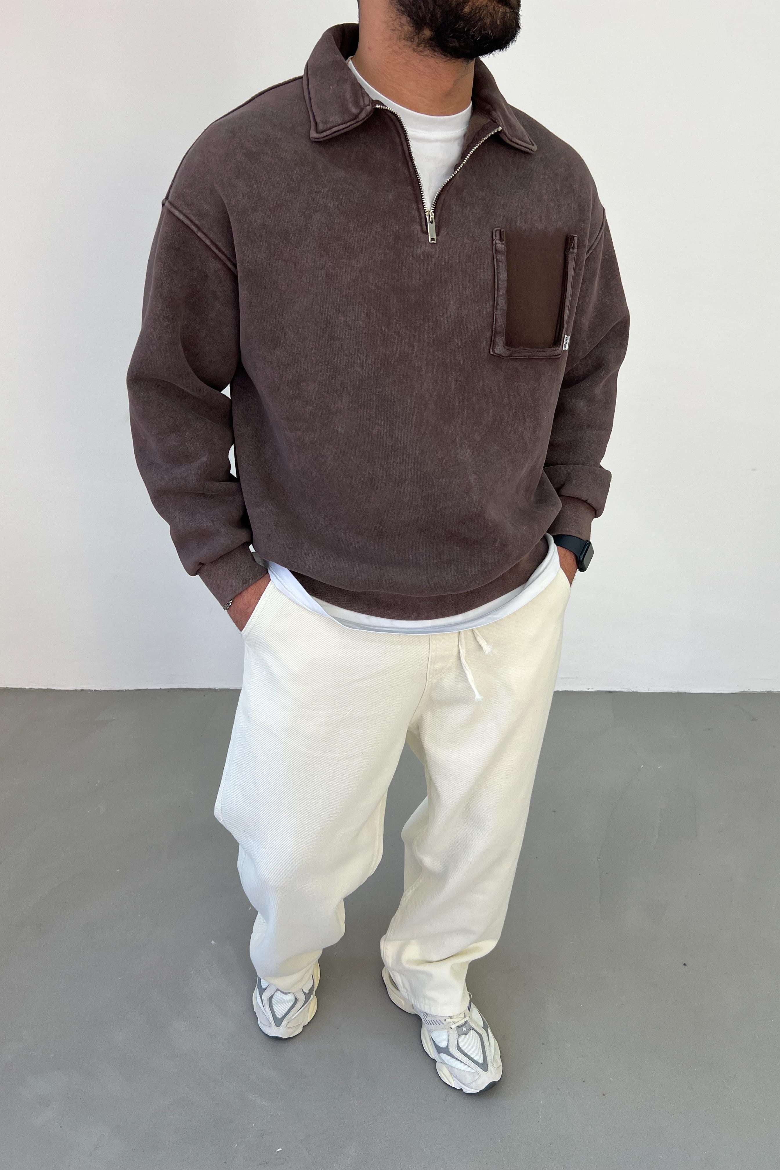 Yakası Fermuarlı Yıkamalı Kahve Oversize Sweatshirt 52