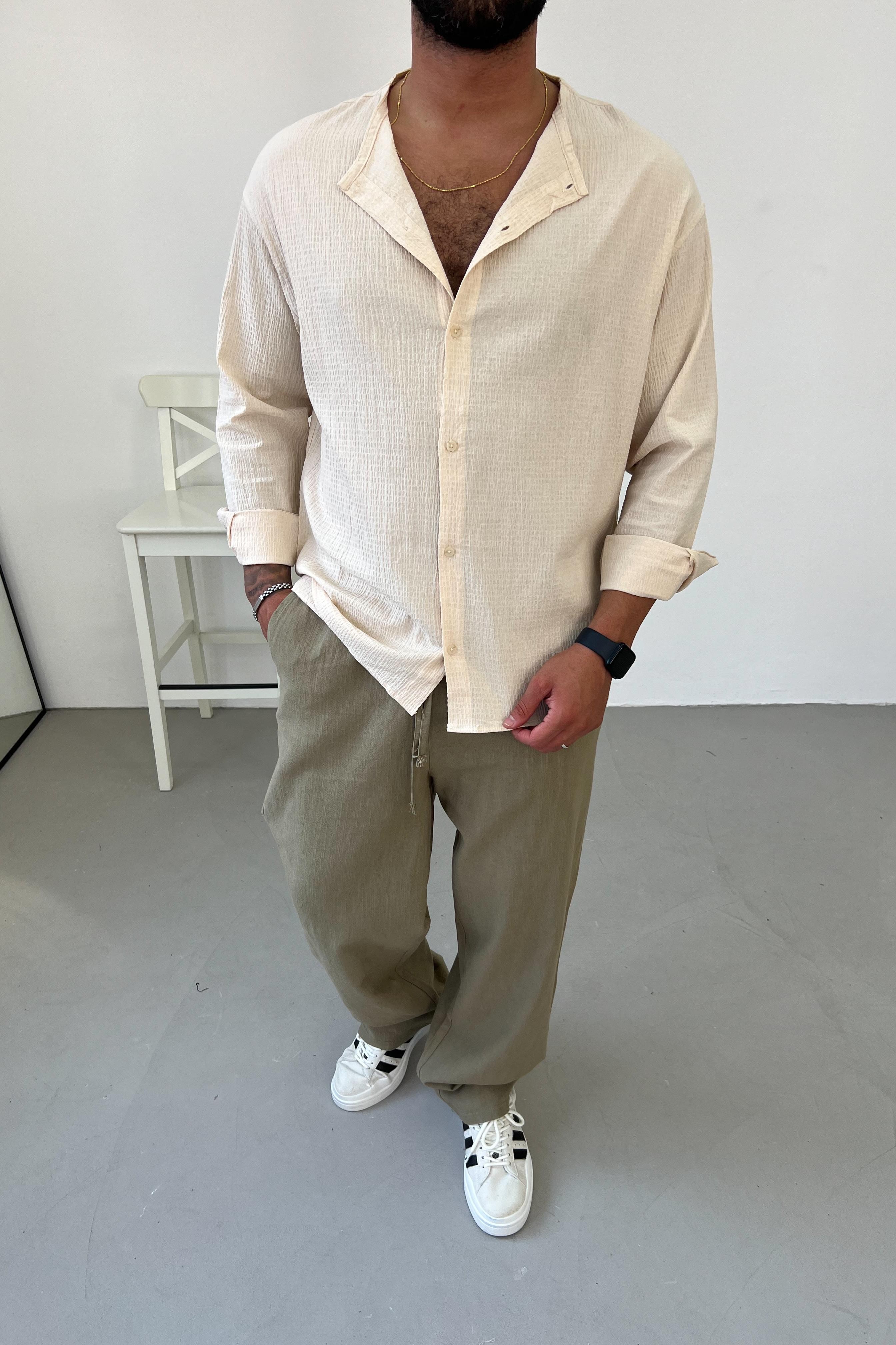 Müslin Kumaş Bej Oversize Yakasız Gömlek 127