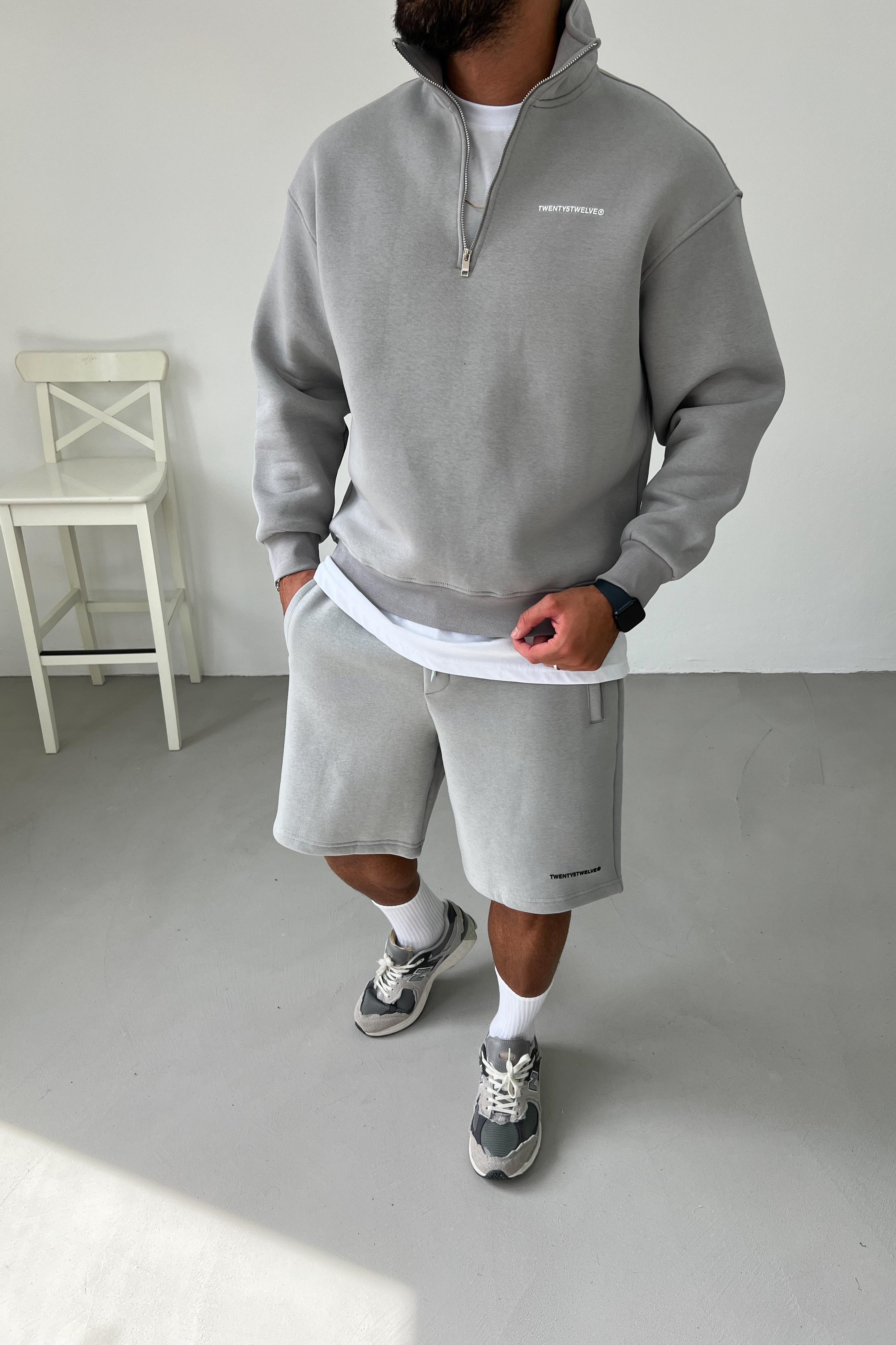 Enjeksiyon Baskılı Yarım Fermuarlı Oversize Gri Sweatshirt 1528