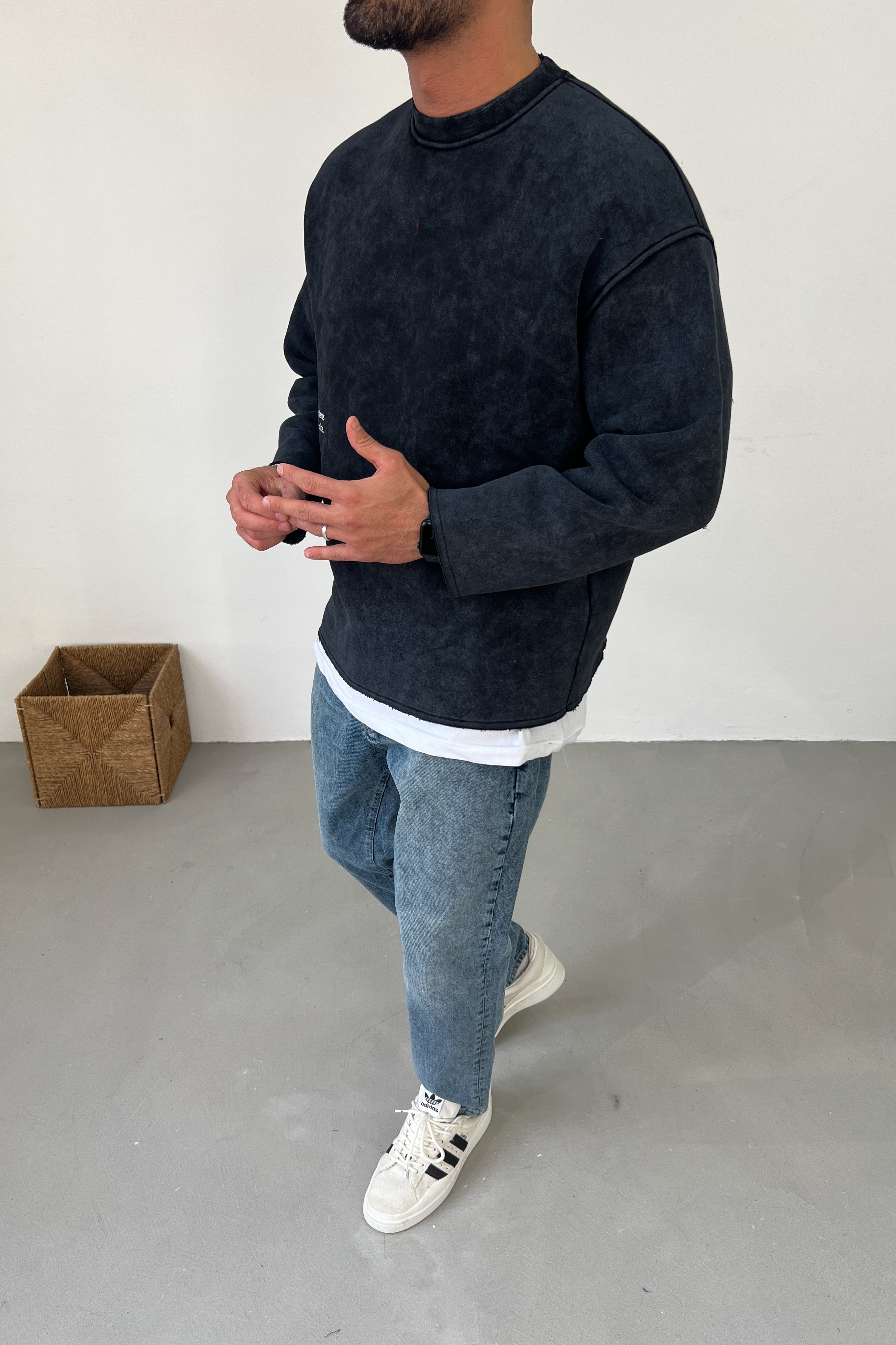 Lazer Kesim Programming Yazı Baskılı Yıkamalı Oversize Sweatshirt 80-29