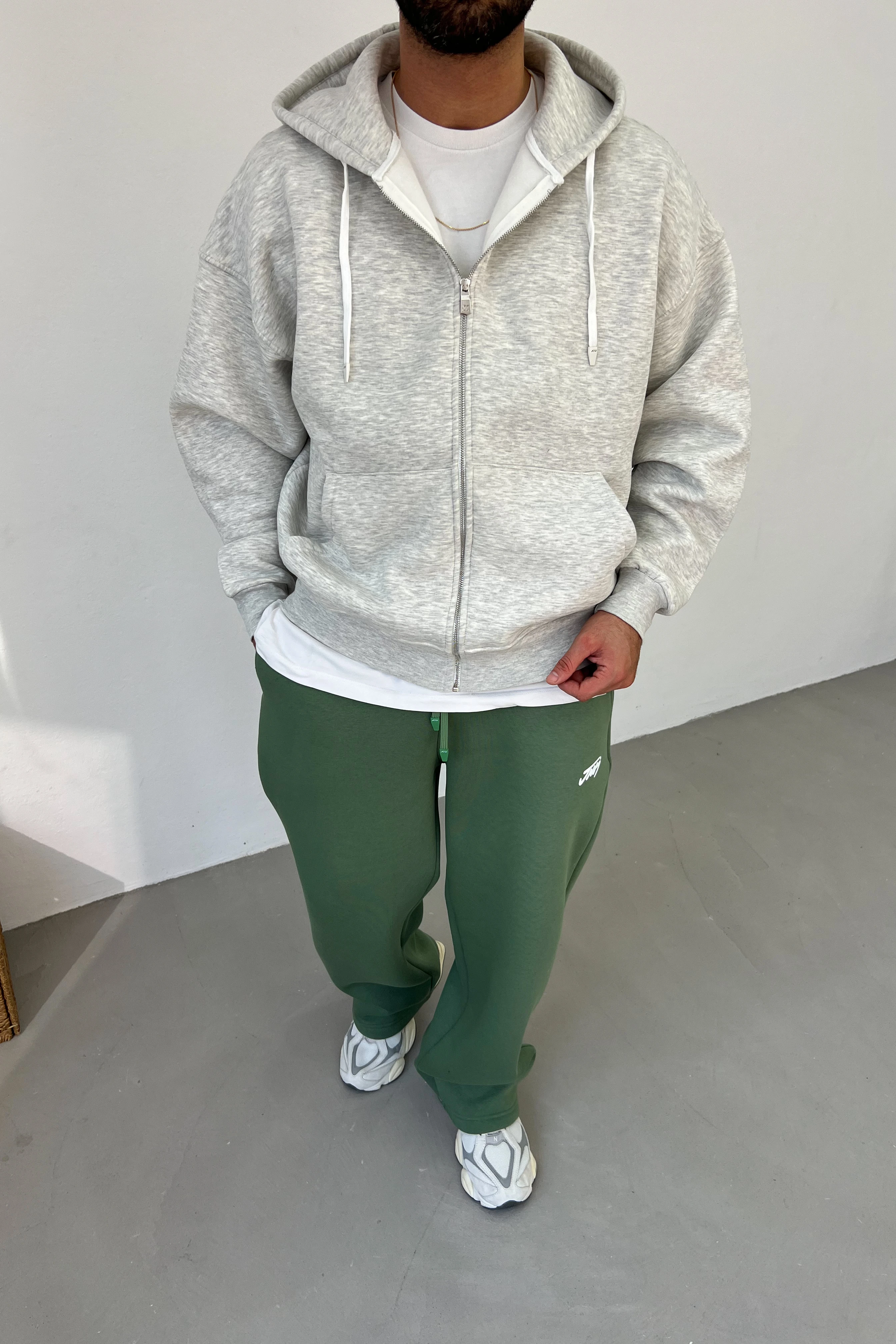 Kapüşonlu Oversize Basic Sweatshirt 26K115