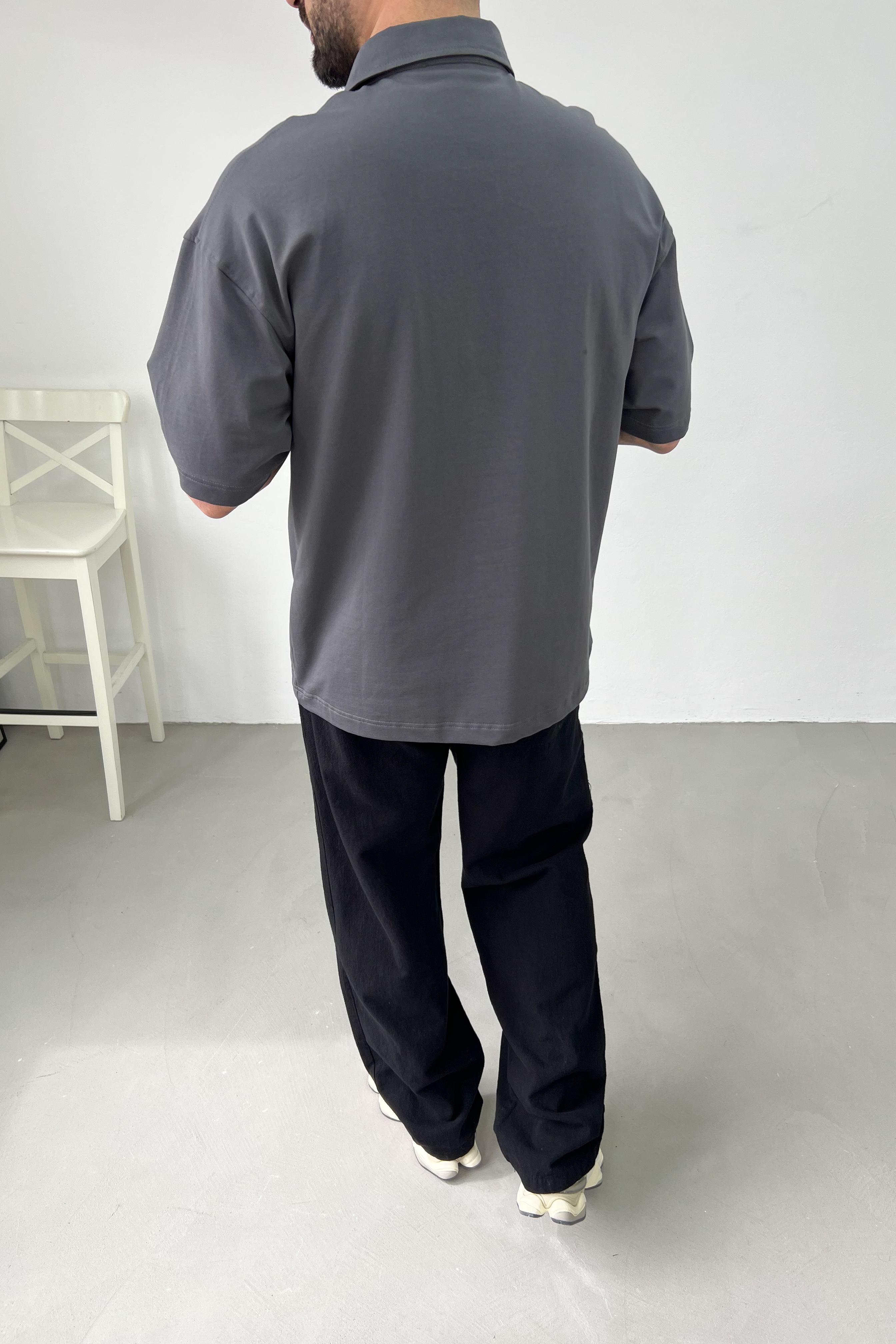 Göğüs Yazı Detaylı Polo Yaka Oversize Tshirt E71-25
