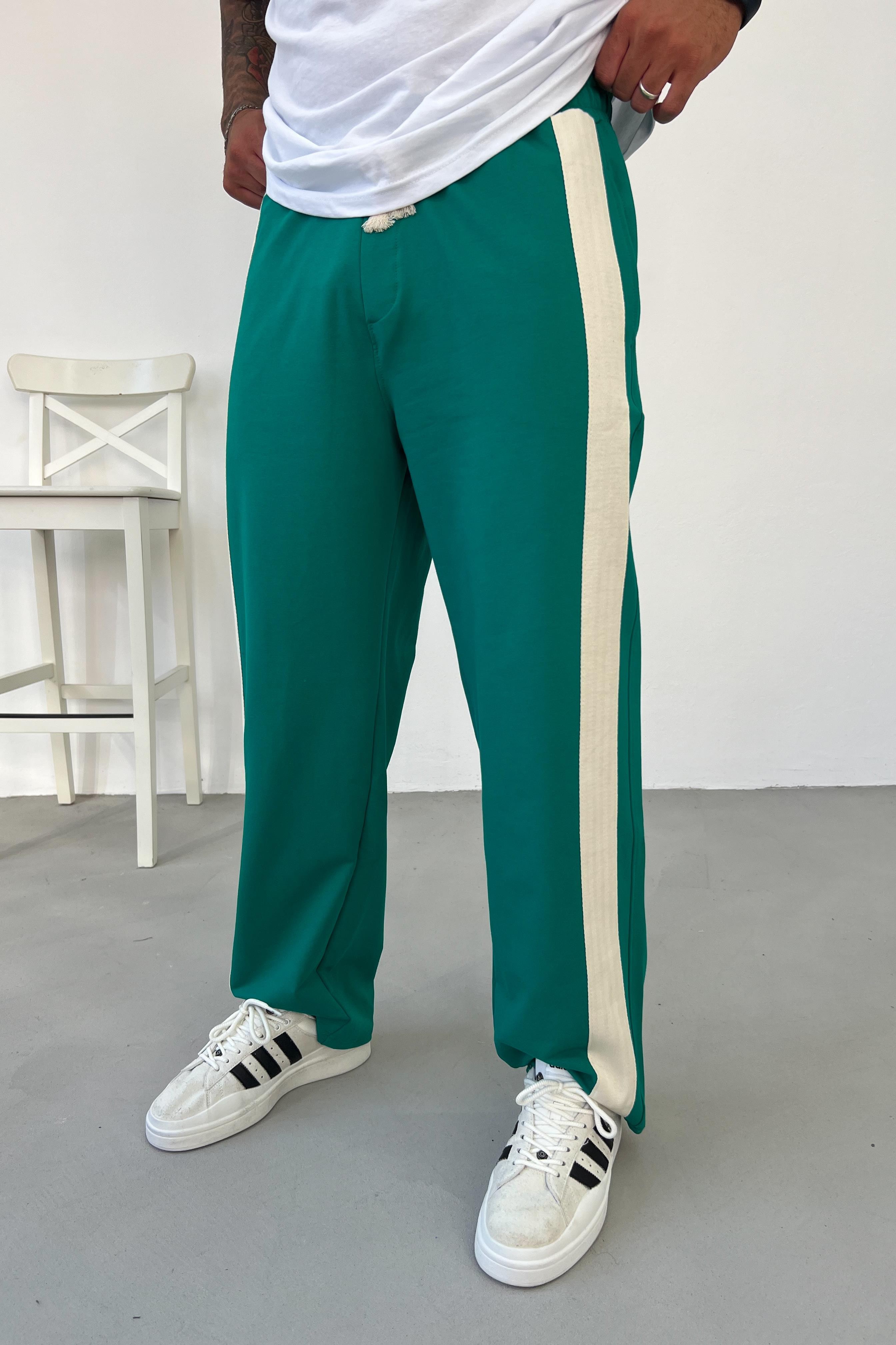 Şerit Detaylı Yeşil Baggy Eşofman 65