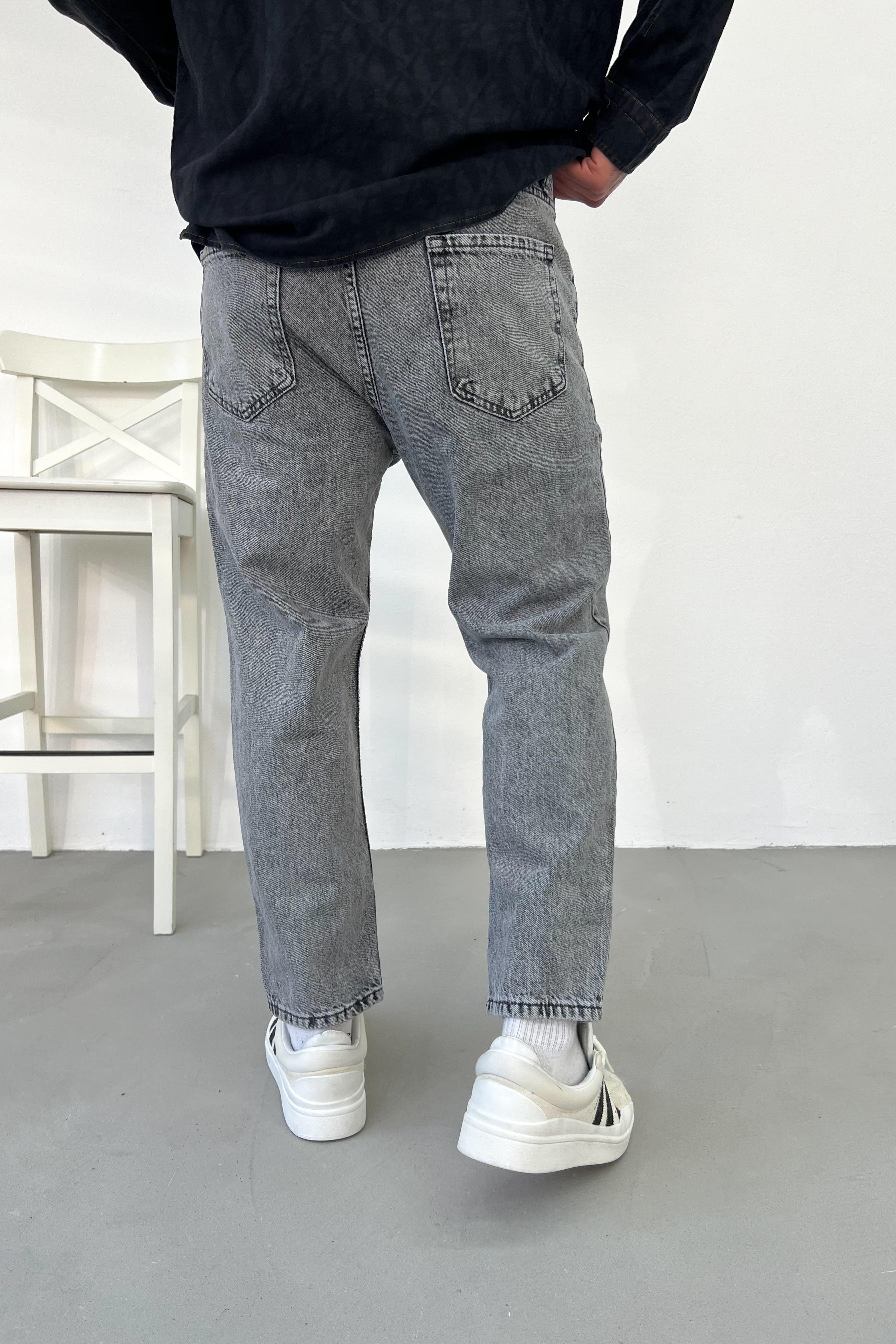 Taşlamalı Gri Boyfriend Pantolon 2672