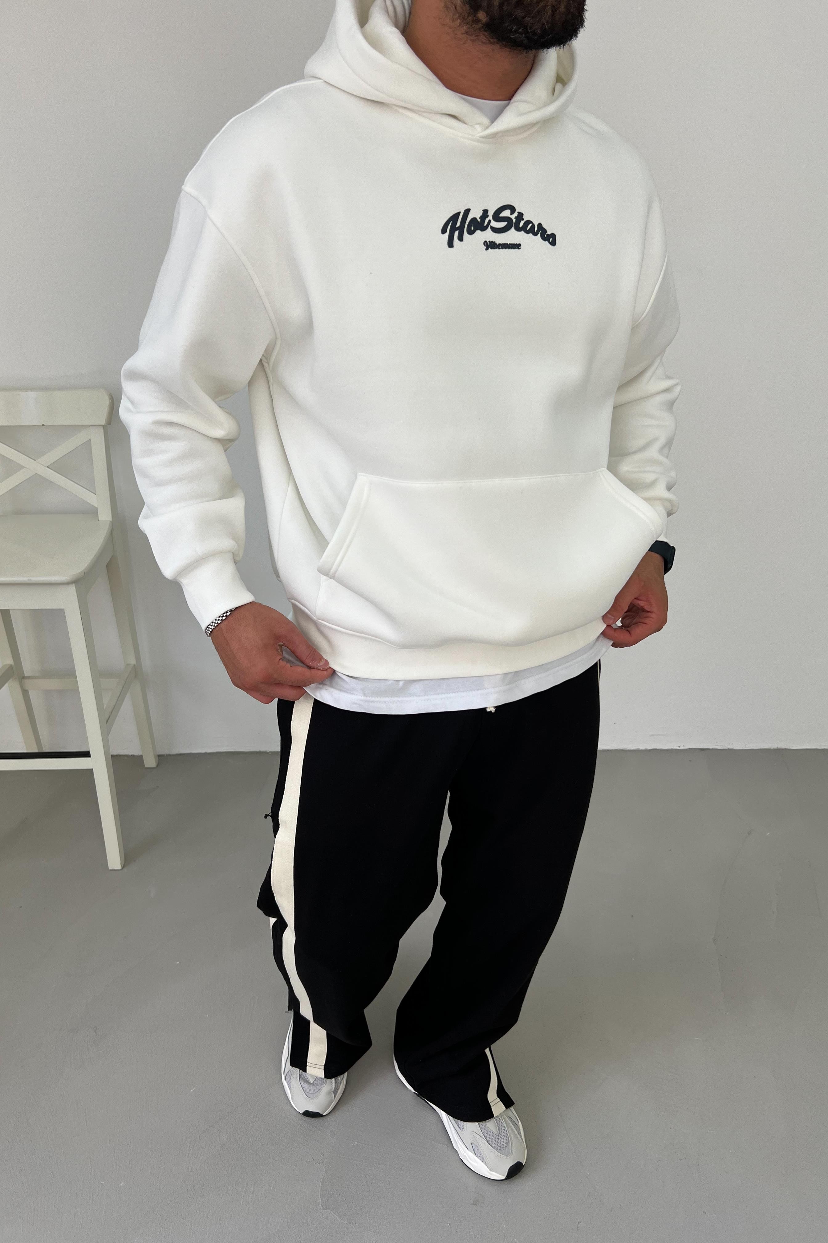 Hot Stars Baskılı Oversize Beyaz Sweatshirt 212