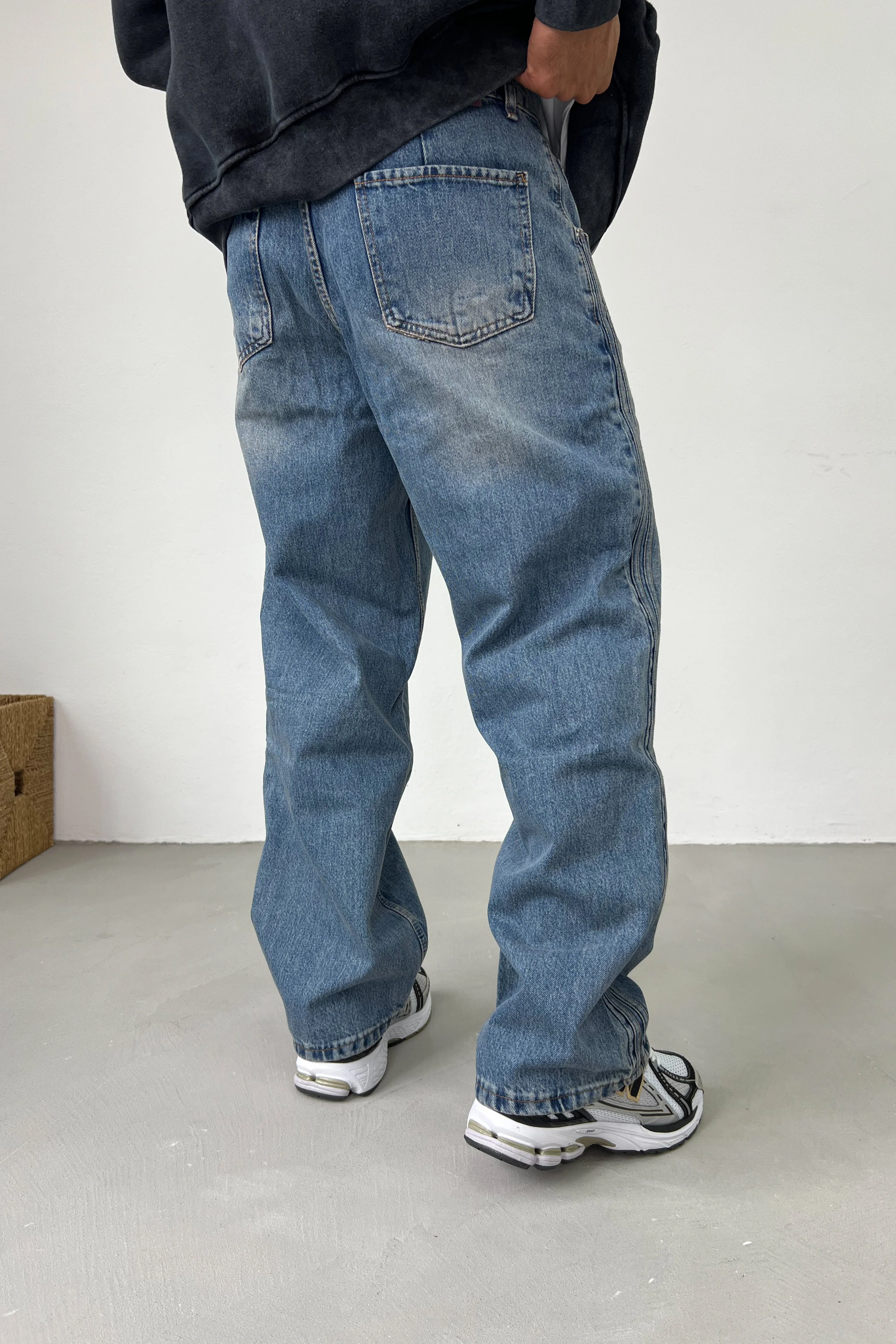 Şerit Detaylı Baggy Pantolon 087