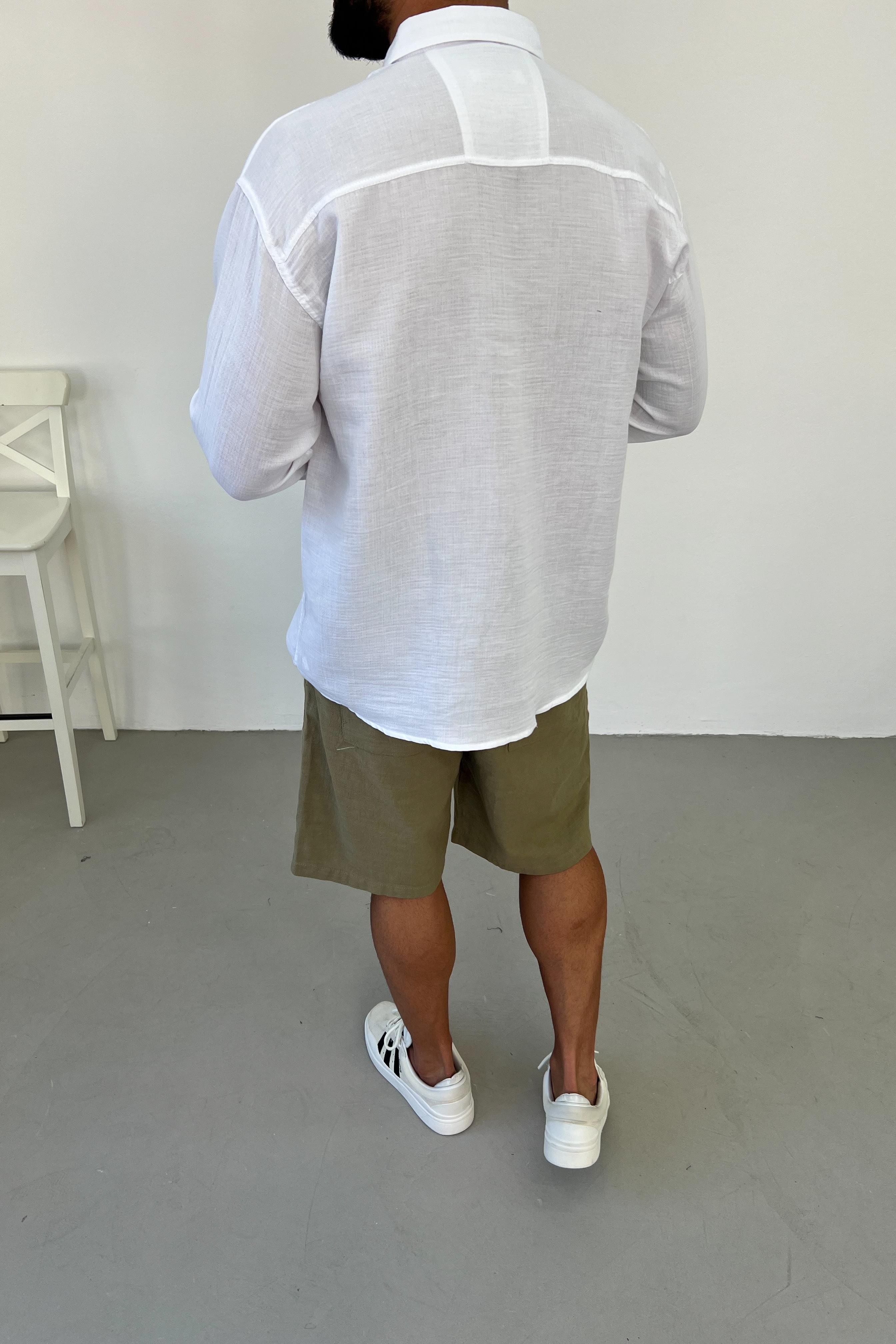 Müslin Kumaş Cep Detaylı Beyaz Oversize Gömlek 0015