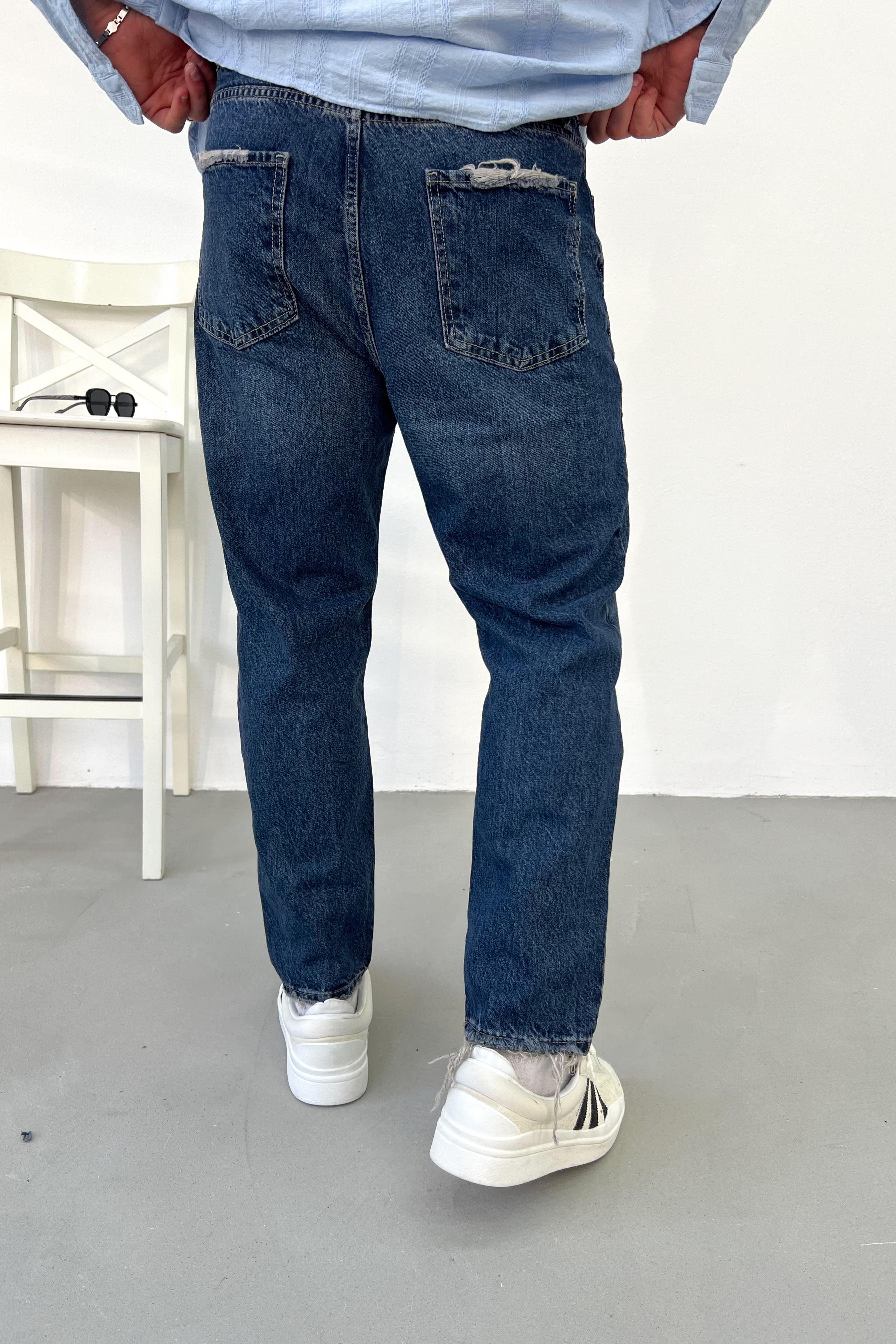 Taşlamalı Koyu Mavi Boyfriend Pantolon 2797-5