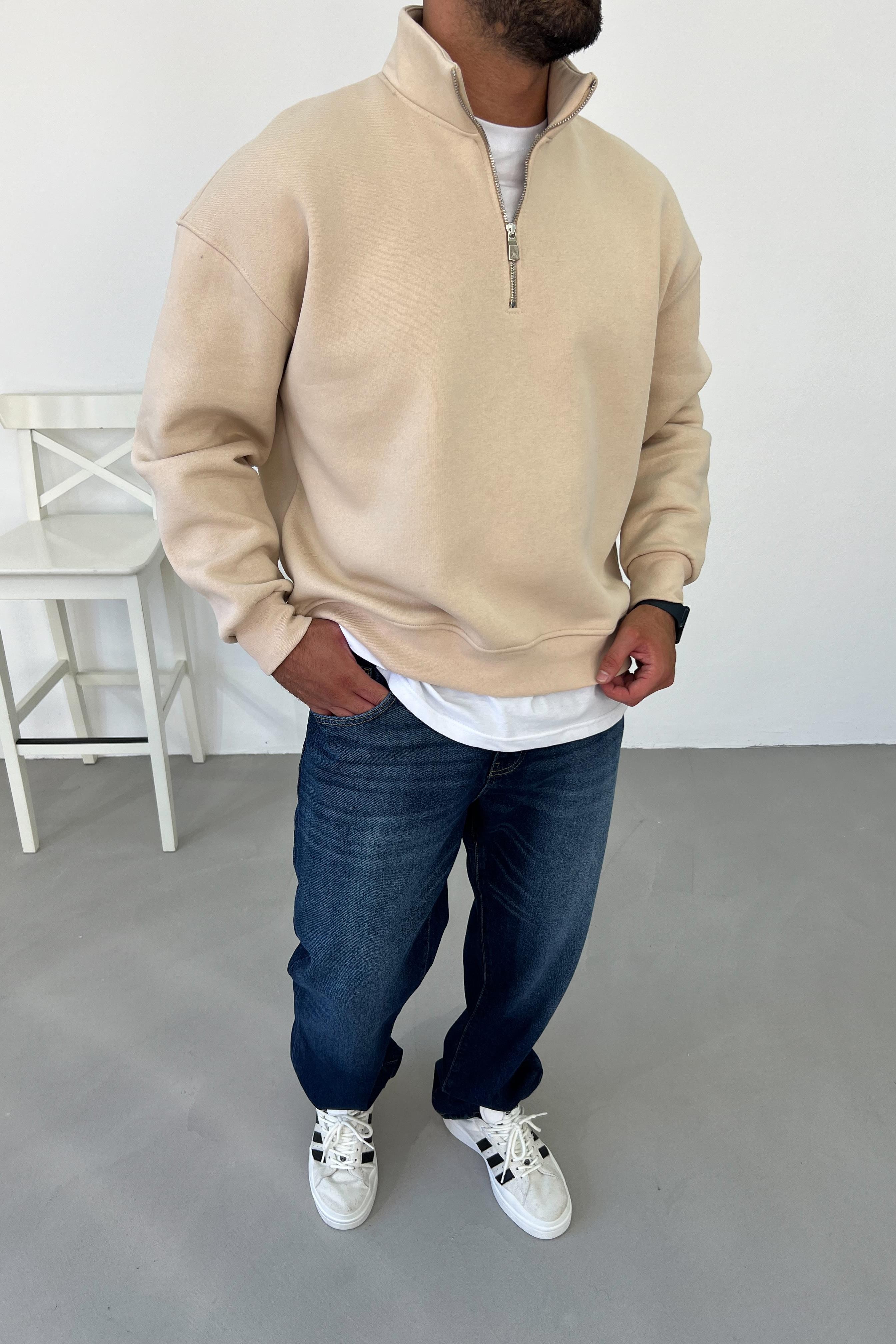 Yakası Fermuarlı Bej Oversize Sweatshirt 315