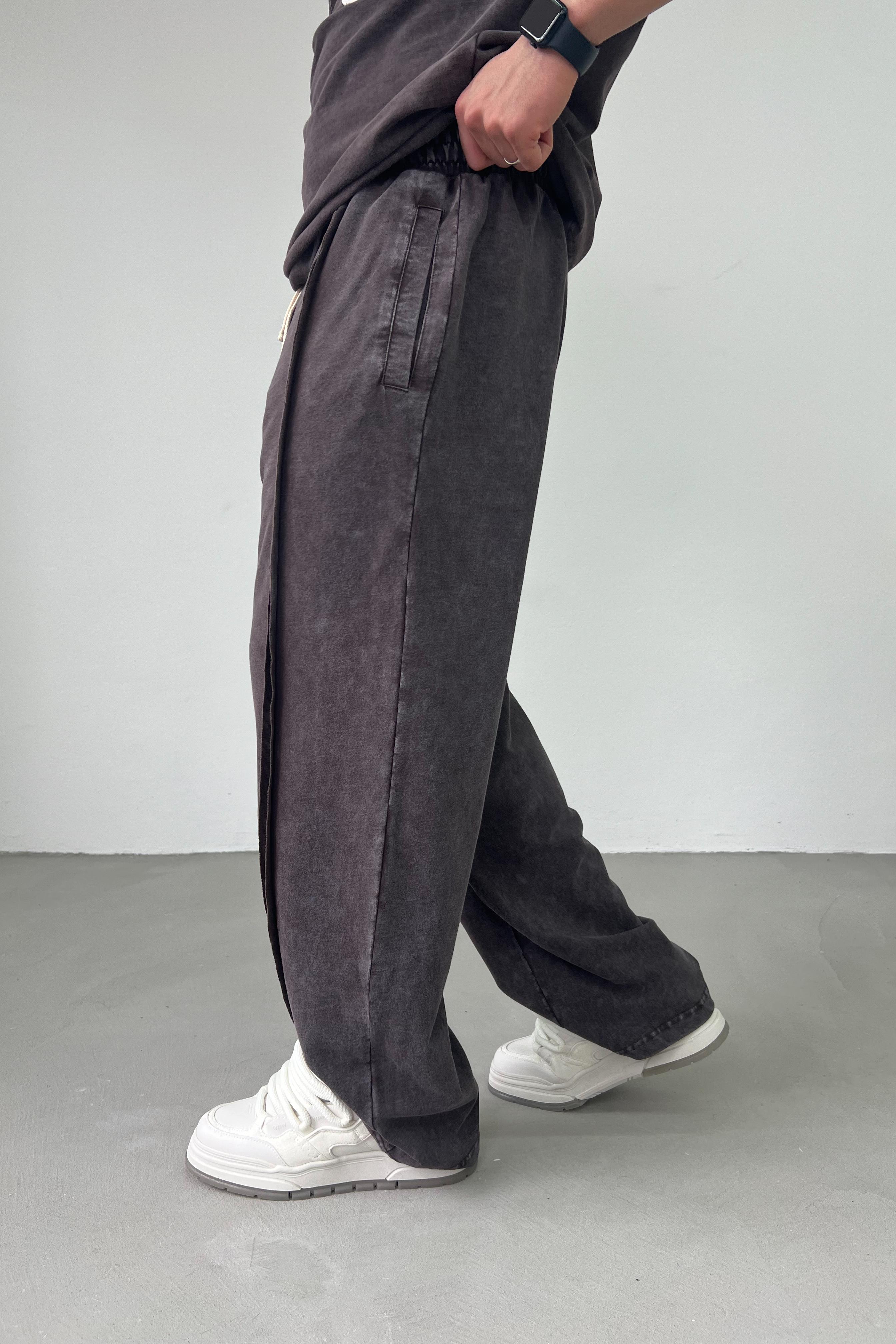 Dikiş Detaylı Yıkamalı Baggy Eşofman 40-11