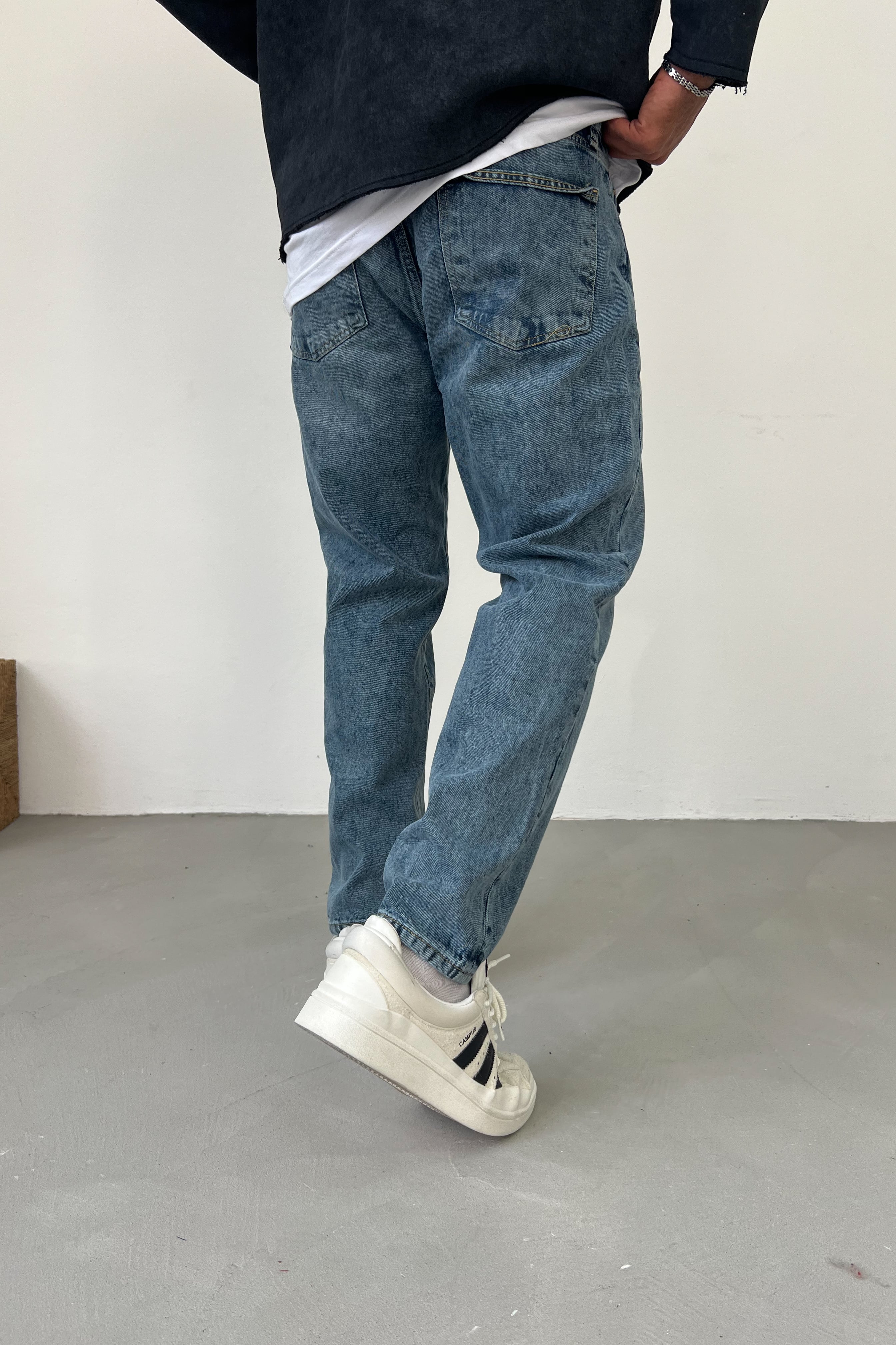 Taşlamalı Eskitme Mavi Boyfriend Pantolon 16725-6