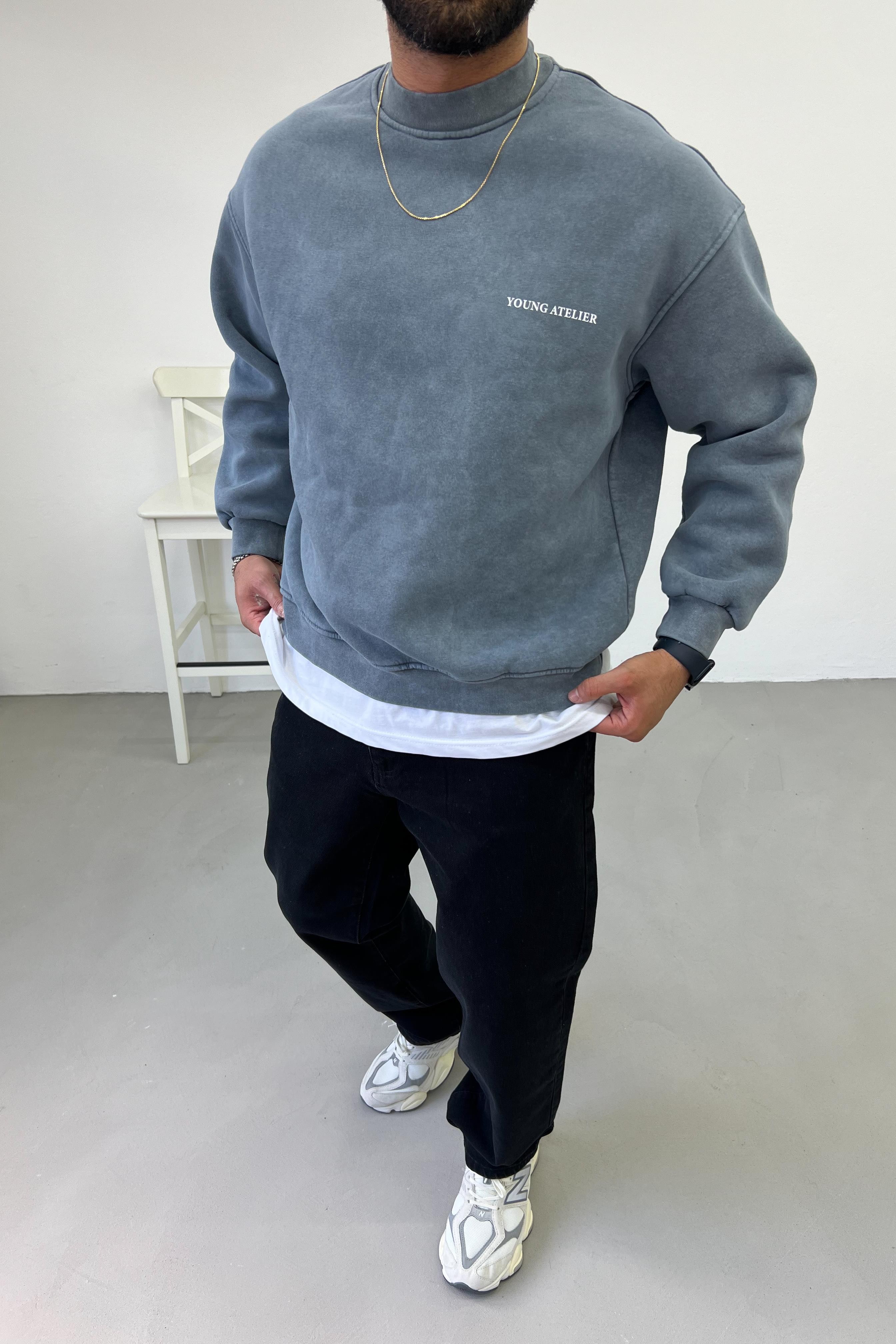 Young Atelier Yıkamalı Gri Oversize Sweatshirt 40