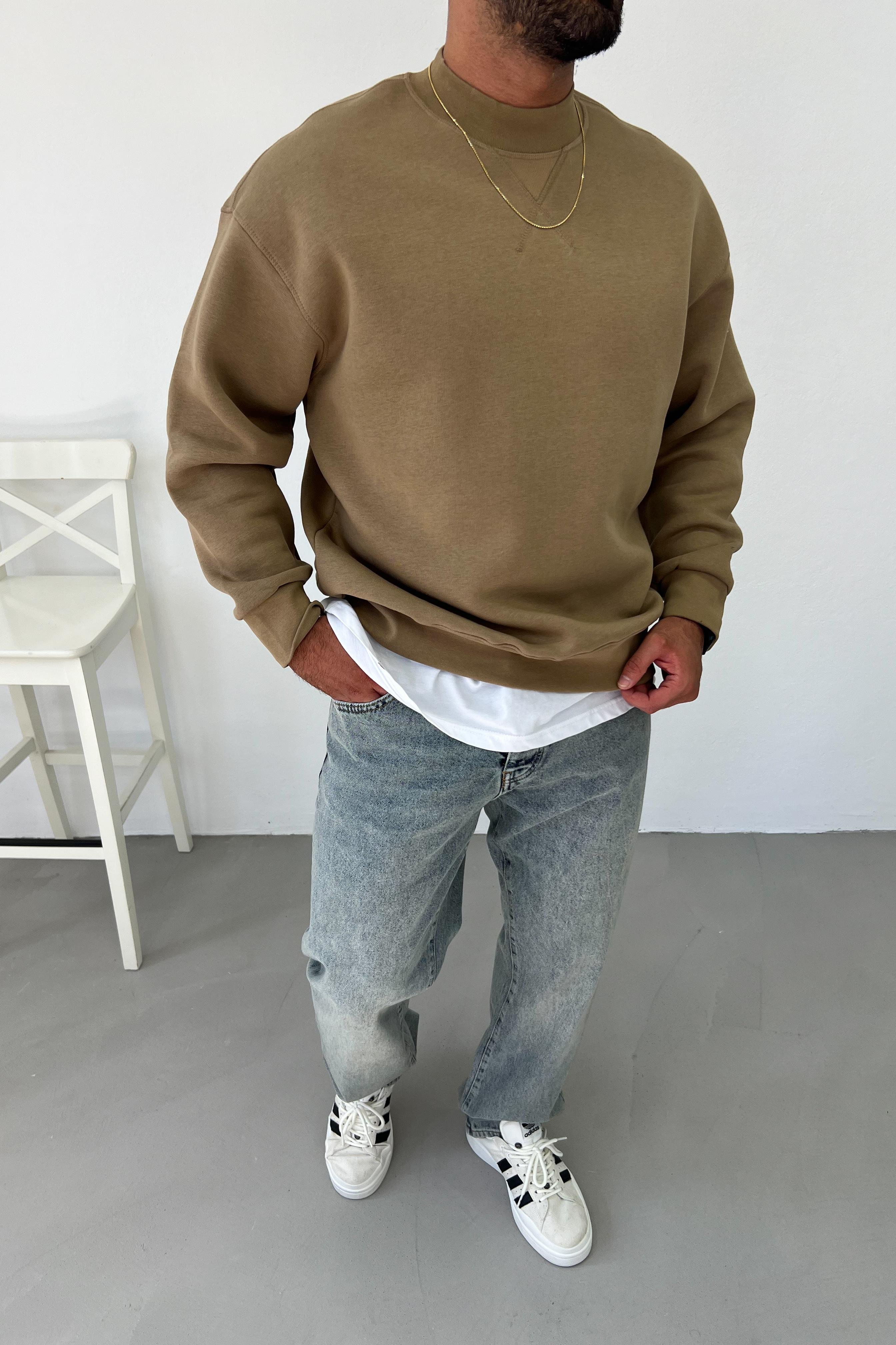 Ense Nakış Detaylı Koyu Kahve Oversize Sweatshirt 1523