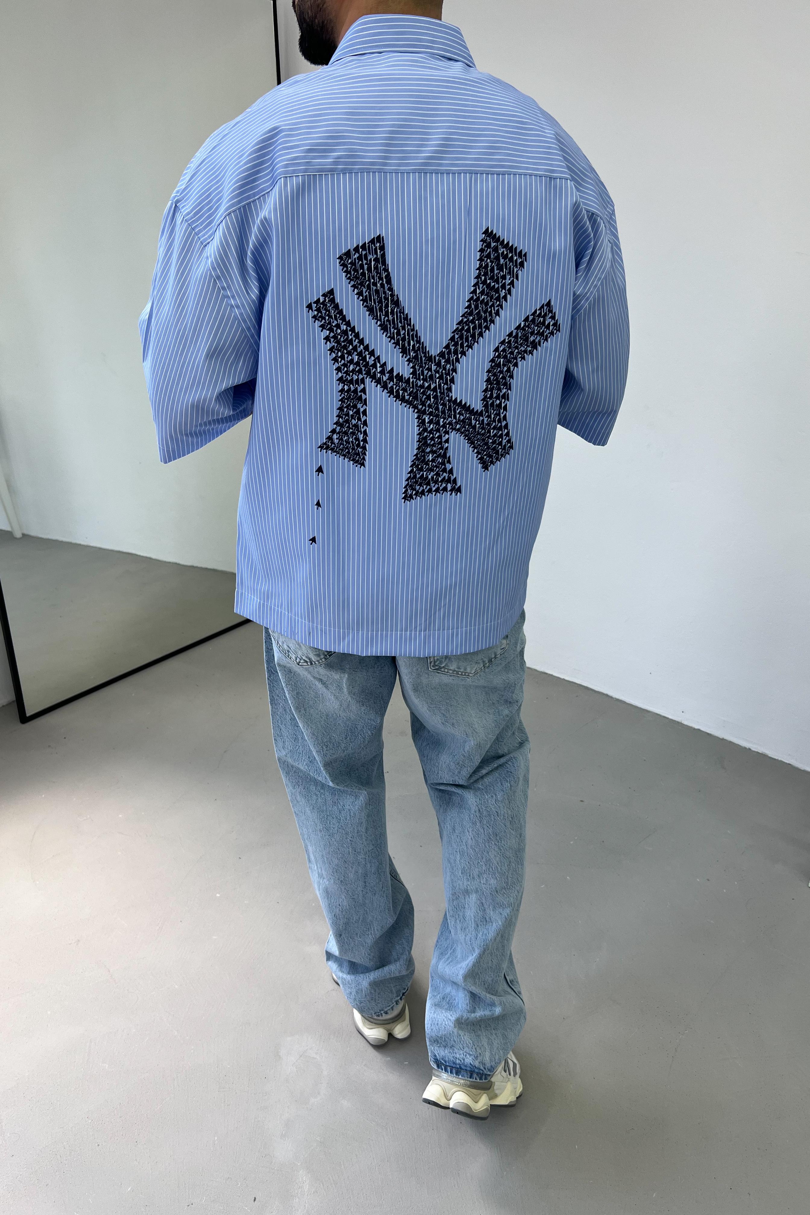 NY Baskılı Oversize Çizgili Kısa Kollu Gömlek 023 - Bebe Mavi
