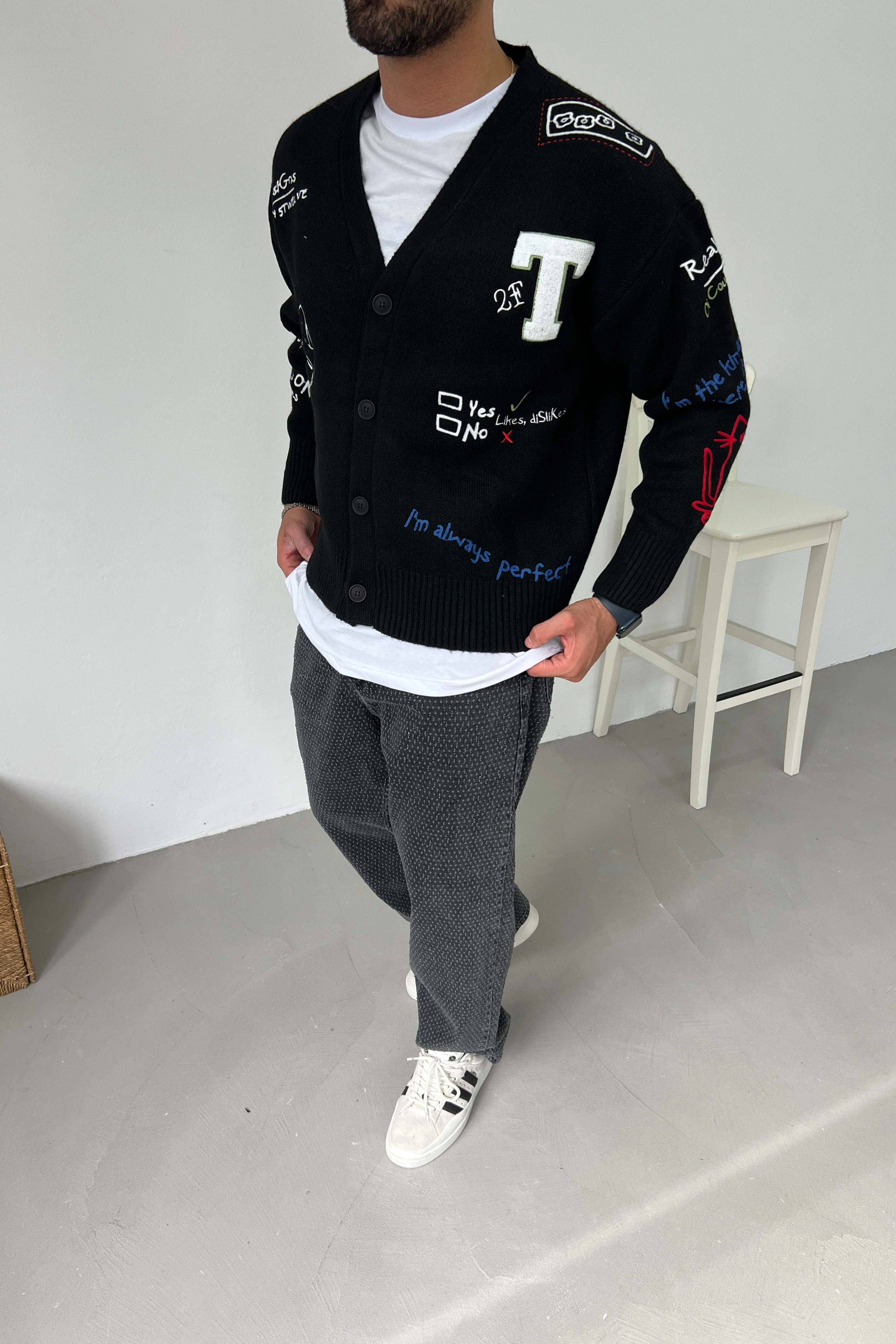 Süzene Nakışlı Oversize Triko Hırka 1004