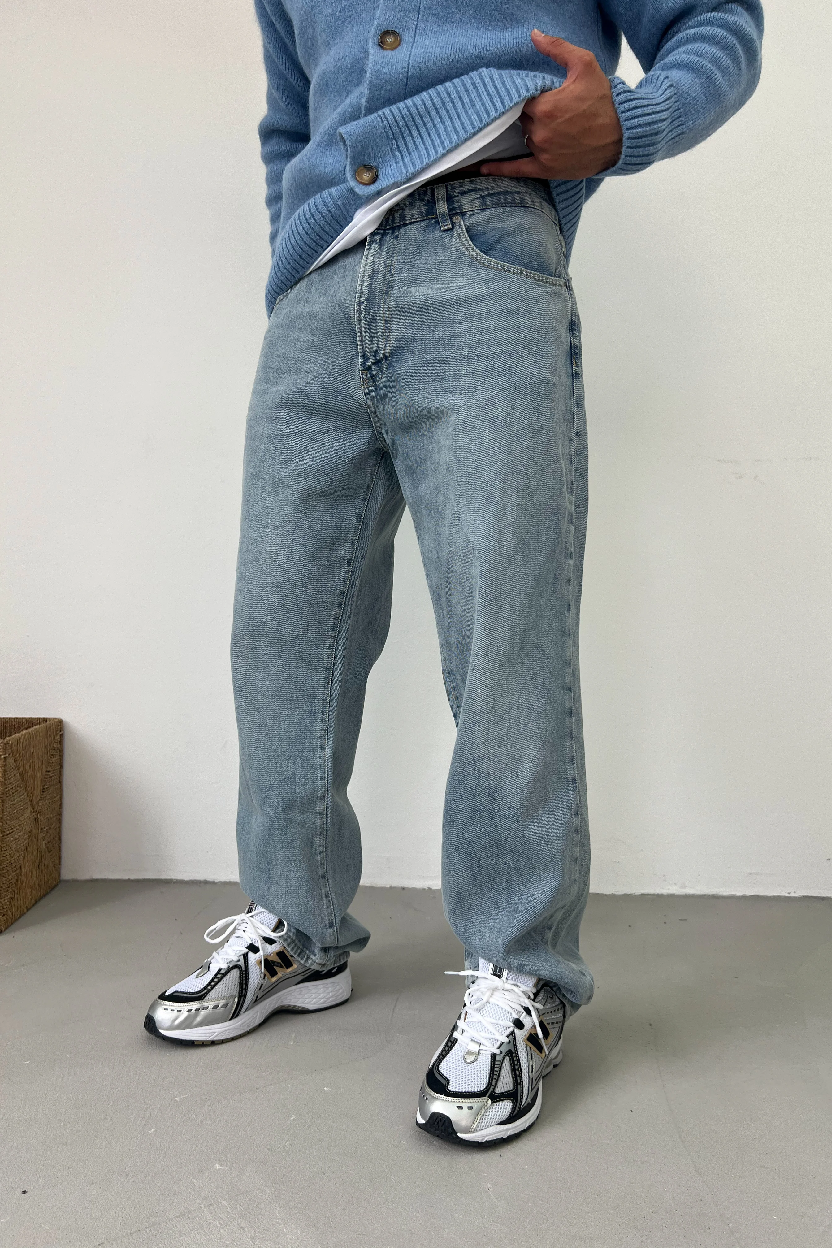 Taşlamalı Mavi Baggy Pantolon 16851-3